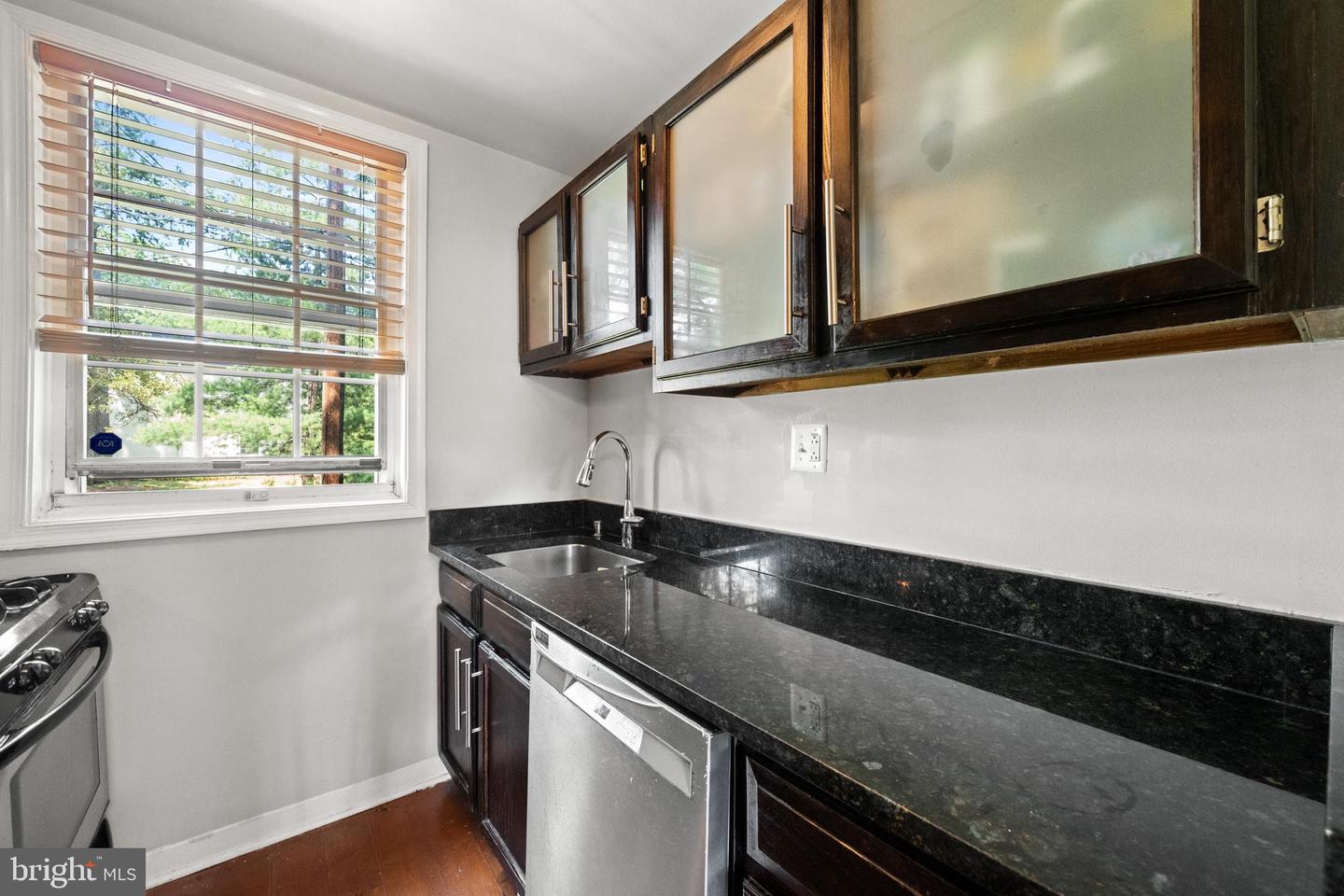 229 N GEORGE MASON DR #229-1, ARLINGTON, Virginia 22203, 1 Bedroom Bedrooms, ,1 BathroomBathrooms,Residential,For sale,229 N GEORGE MASON DR #229-1,VAAR2059068 MLS # VAAR2059068