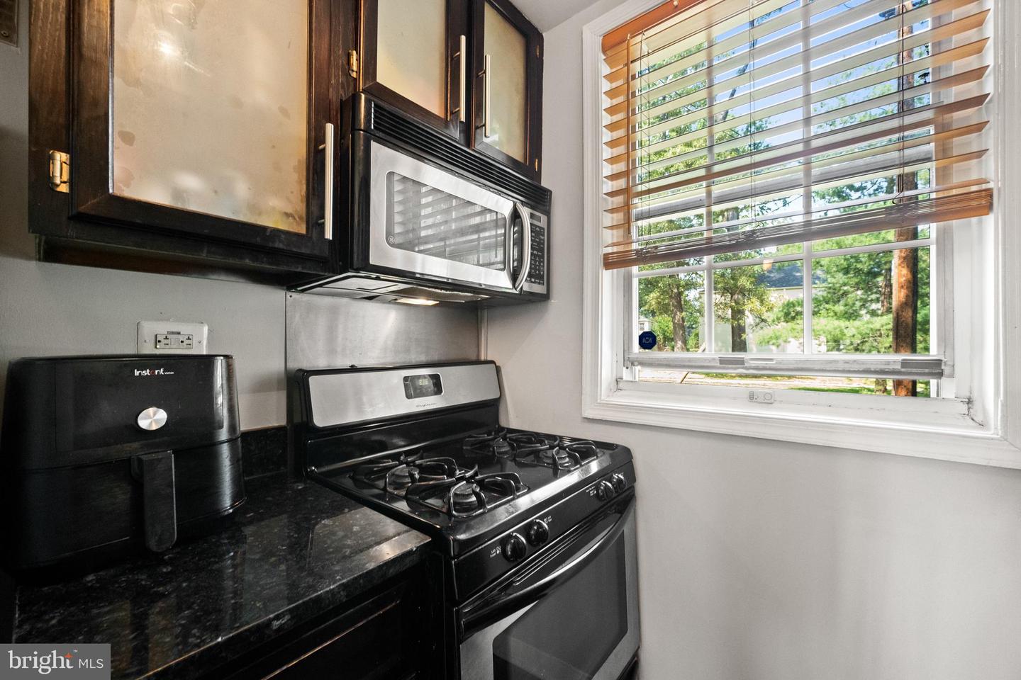 229 N GEORGE MASON DR #229-1, ARLINGTON, Virginia 22203, 1 Bedroom Bedrooms, ,1 BathroomBathrooms,Residential,For sale,229 N GEORGE MASON DR #229-1,VAAR2059068 MLS # VAAR2059068