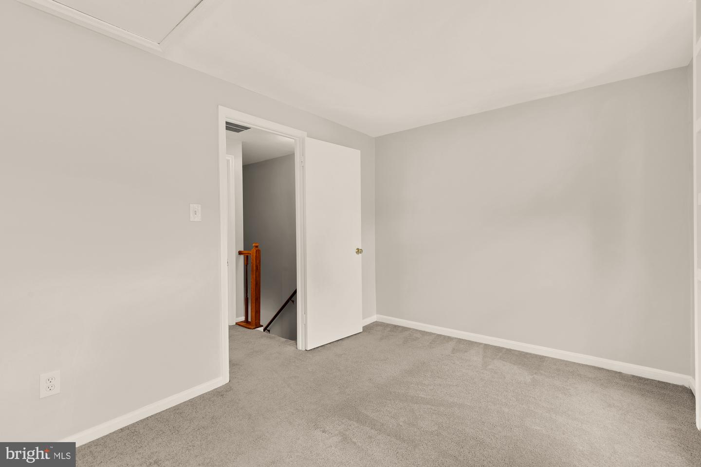 6207 COOL VALLEY CT, ALEXANDRIA, Virginia 22310, 3 Bedrooms Bedrooms, ,2 BathroomsBathrooms,Residential,For sale,6207 COOL VALLEY CT,VAFX2246906 MLS # VAFX2246906