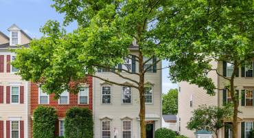 43573 MINK MEADOWS ST, CHANTILLY, Virginia 20152, 3 Bedrooms Bedrooms, ,2 BathroomsBathrooms,Residential,For sale,43573 MINK MEADOWS ST,VALO2099382 MLS # VALO2099382