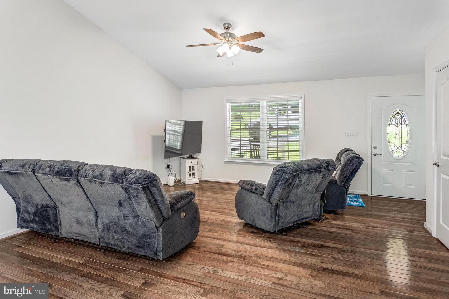25 DEER TRAIL RD, FRONT ROYAL, Virginia 22630, 3 Bedrooms Bedrooms, ,2 BathroomsBathrooms,Residential,For sale,25 DEER TRAIL RD,VAWR2011428 MLS # VAWR2011428