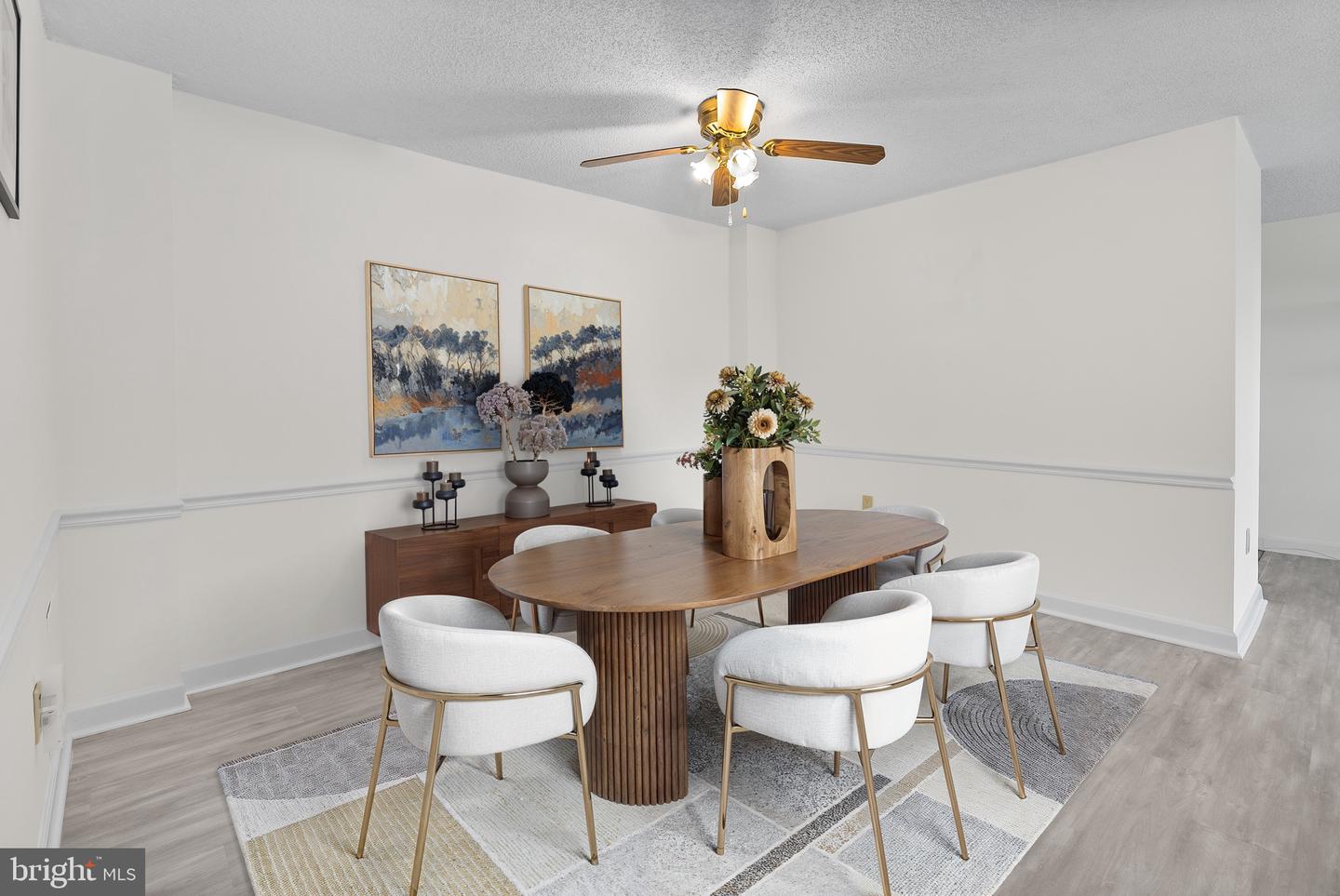 5300 HOLMES RUN PKWY #914, ALEXANDRIA, Virginia 22304, 3 Bedrooms Bedrooms, ,2 BathroomsBathrooms,Residential,For sale,5300 HOLMES RUN PKWY #914,VAAX2046432 MLS # VAAX2046432