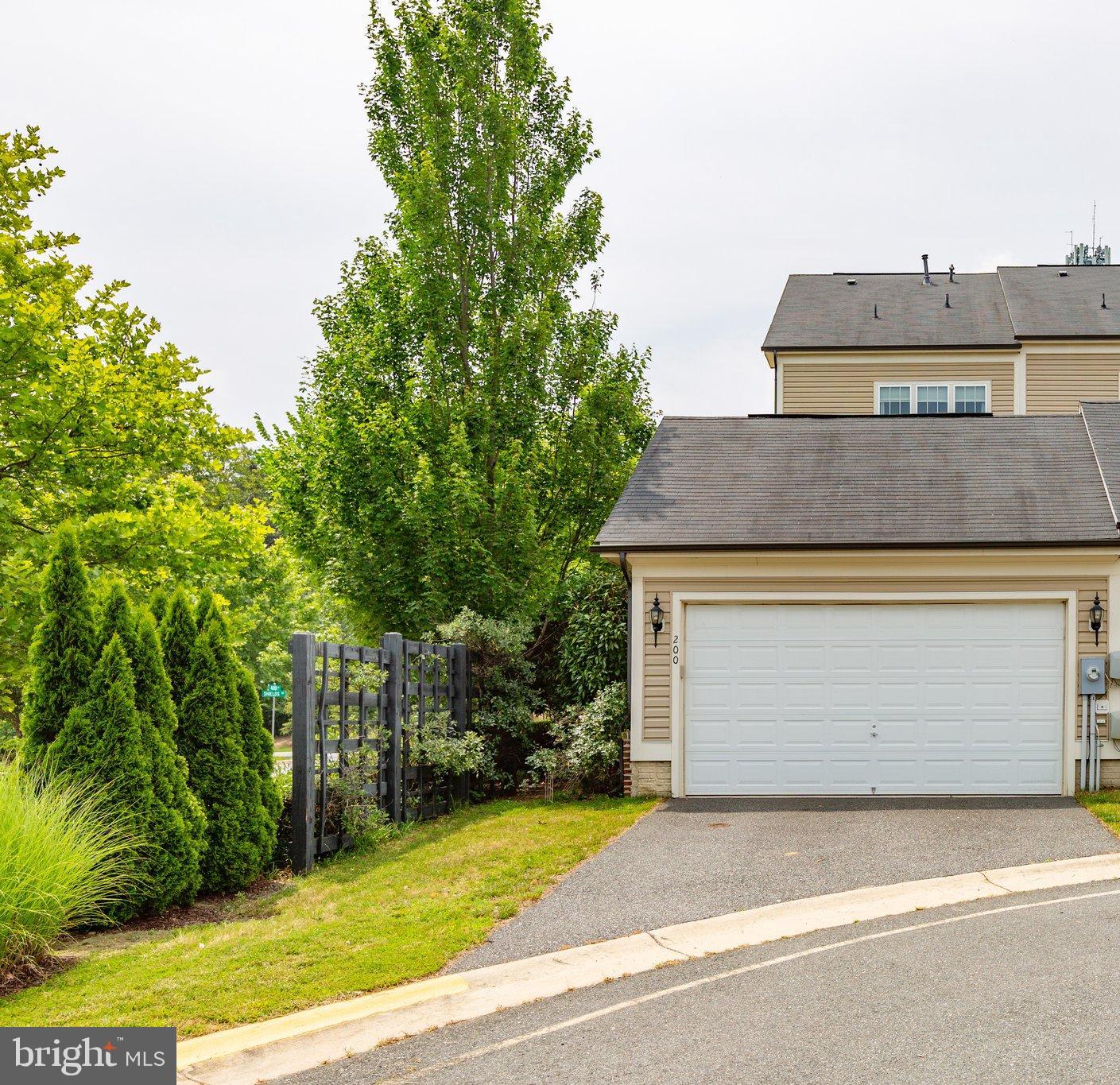 200 SHIELDS RD, STAFFORD, Virginia 22554, 3 Bedrooms Bedrooms, ,2 BathroomsBathrooms,Residential,For sale,200 SHIELDS RD,VAST2039738 MLS # VAST2039738