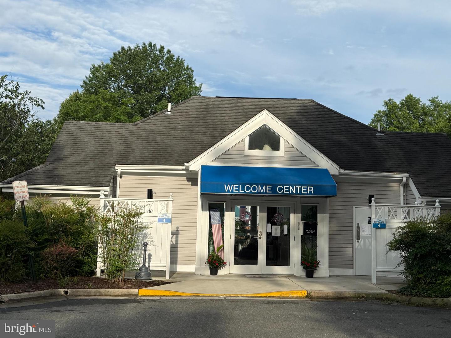 3179 SUMMIT SQUARE DR #2-B5, OAKTON, Virginia 22124, 1 Bedroom Bedrooms, ,1 BathroomBathrooms,Residential,For sale,3179 SUMMIT SQUARE DR #2-B5,VAFX2247136 MLS # VAFX2247136