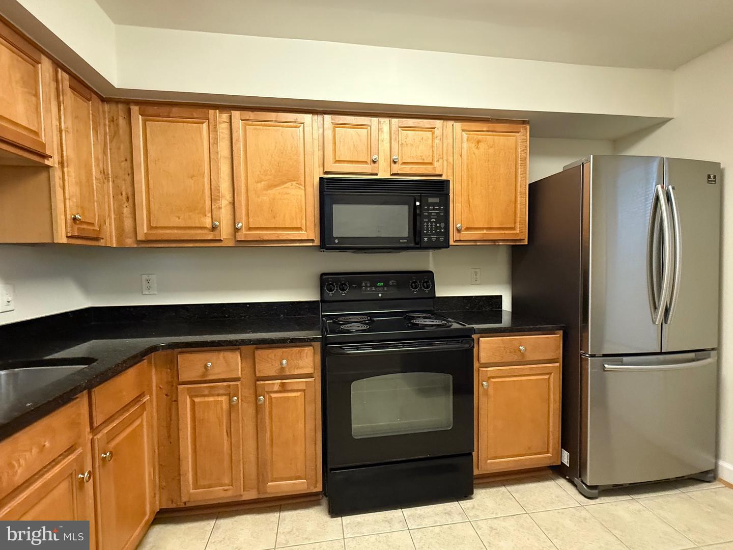 3179 SUMMIT SQUARE DR #2-B5, OAKTON, Virginia 22124, 1 Bedroom Bedrooms, ,1 BathroomBathrooms,Residential,For sale,3179 SUMMIT SQUARE DR #2-B5,VAFX2247136 MLS # VAFX2247136