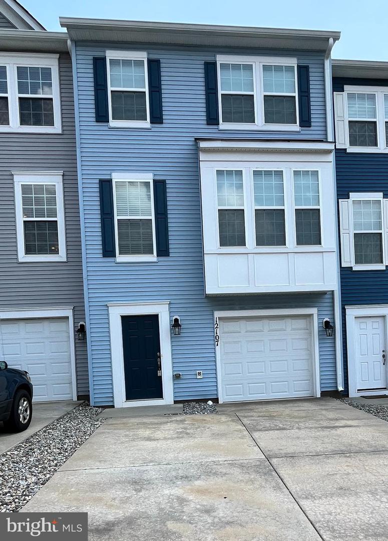 12107 BOWLING FARM CT, FREDERICKSBURG, Virginia 22407, 3 Bedrooms Bedrooms, ,2 BathroomsBathrooms,Residential,For sale,12107 BOWLING FARM CT,VASP2033920 MLS # VASP2033920
