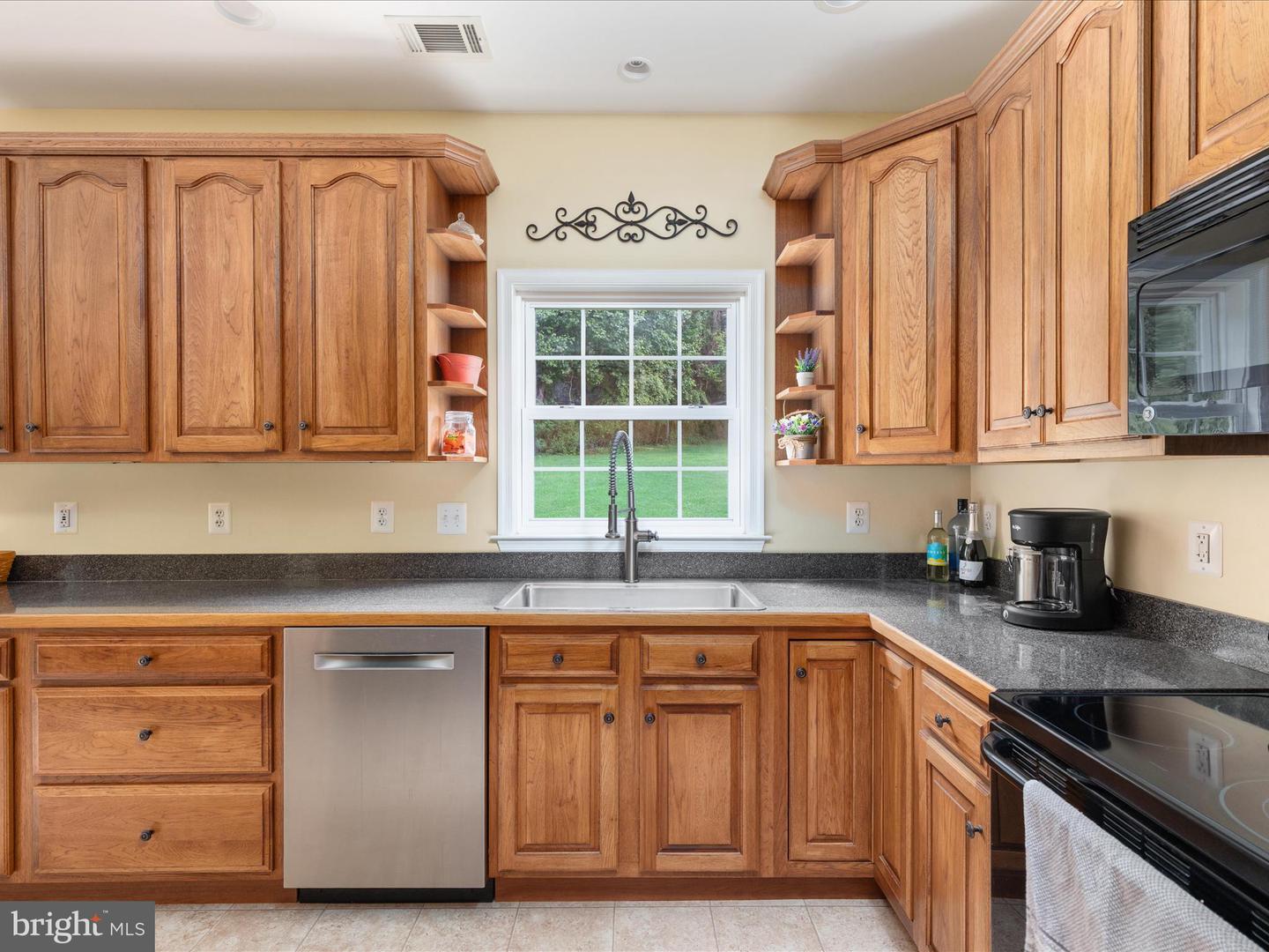 364 STONEY BOTTOM RD, FRONT ROYAL, Virginia 22630, 3 Bedrooms Bedrooms, ,2 BathroomsBathrooms,Residential,For sale,364 STONEY BOTTOM RD,VAWR2011438 MLS # VAWR2011438