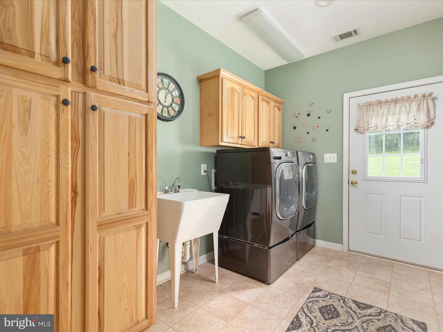 364 STONEY BOTTOM RD, FRONT ROYAL, Virginia 22630, 3 Bedrooms Bedrooms, ,2 BathroomsBathrooms,Residential,For sale,364 STONEY BOTTOM RD,VAWR2011438 MLS # VAWR2011438