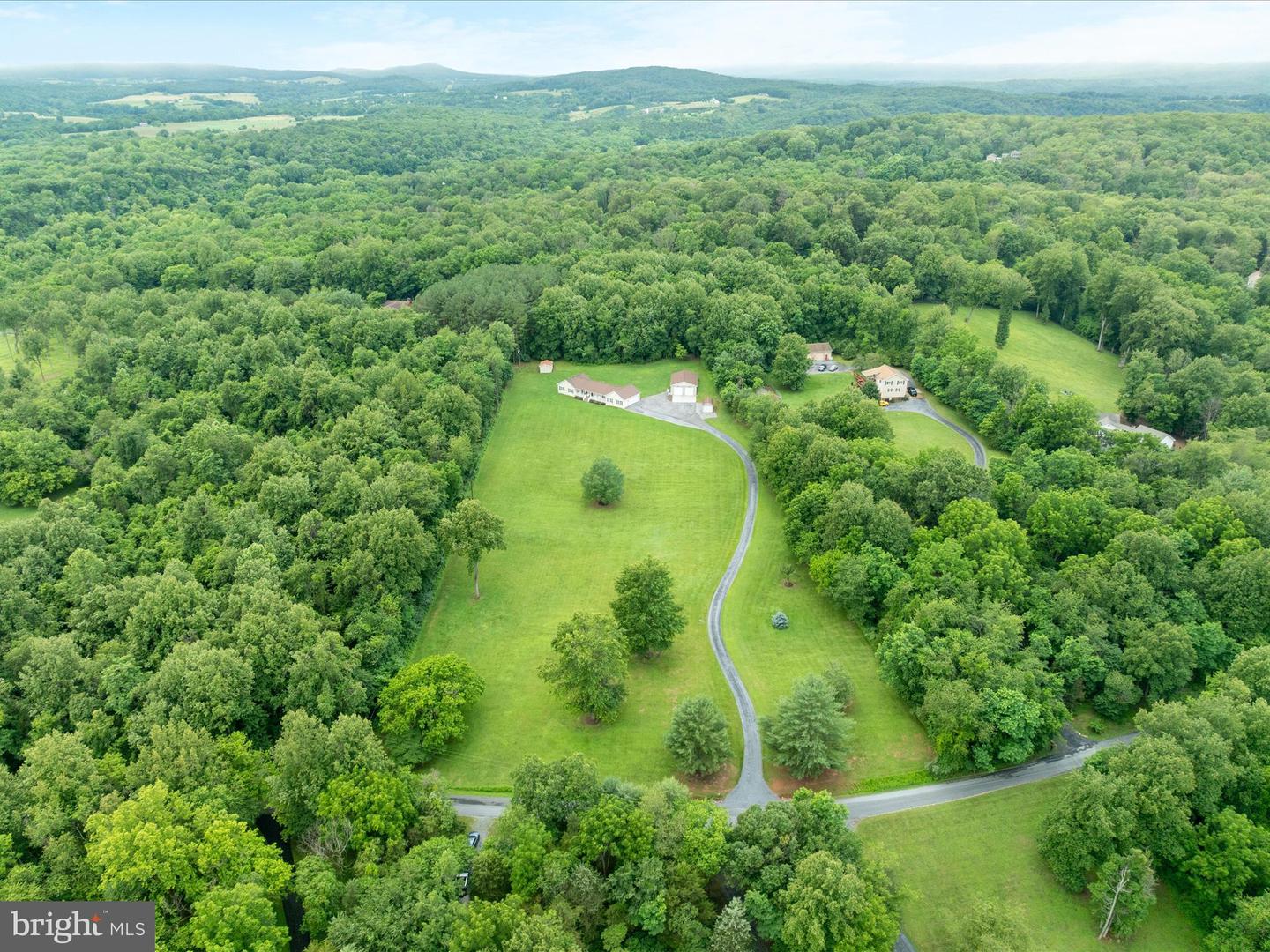 364 STONEY BOTTOM RD, FRONT ROYAL, Virginia 22630, 3 Bedrooms Bedrooms, ,2 BathroomsBathrooms,Residential,For sale,364 STONEY BOTTOM RD,VAWR2011438 MLS # VAWR2011438