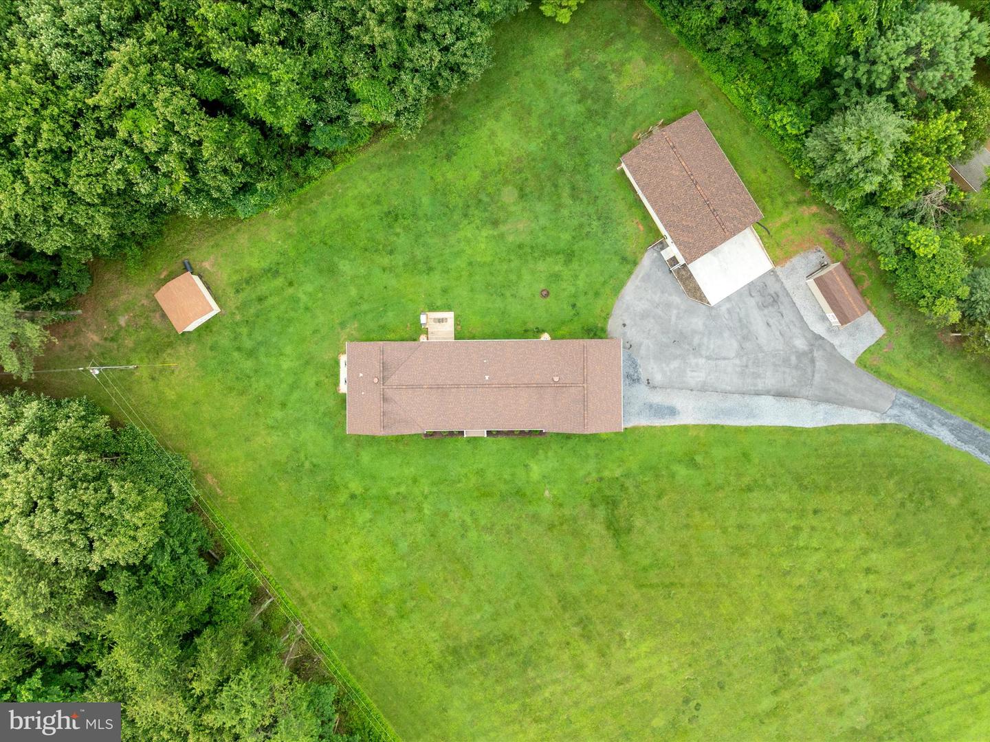 364 STONEY BOTTOM RD, FRONT ROYAL, Virginia 22630, 3 Bedrooms Bedrooms, ,2 BathroomsBathrooms,Residential,For sale,364 STONEY BOTTOM RD,VAWR2011438 MLS # VAWR2011438