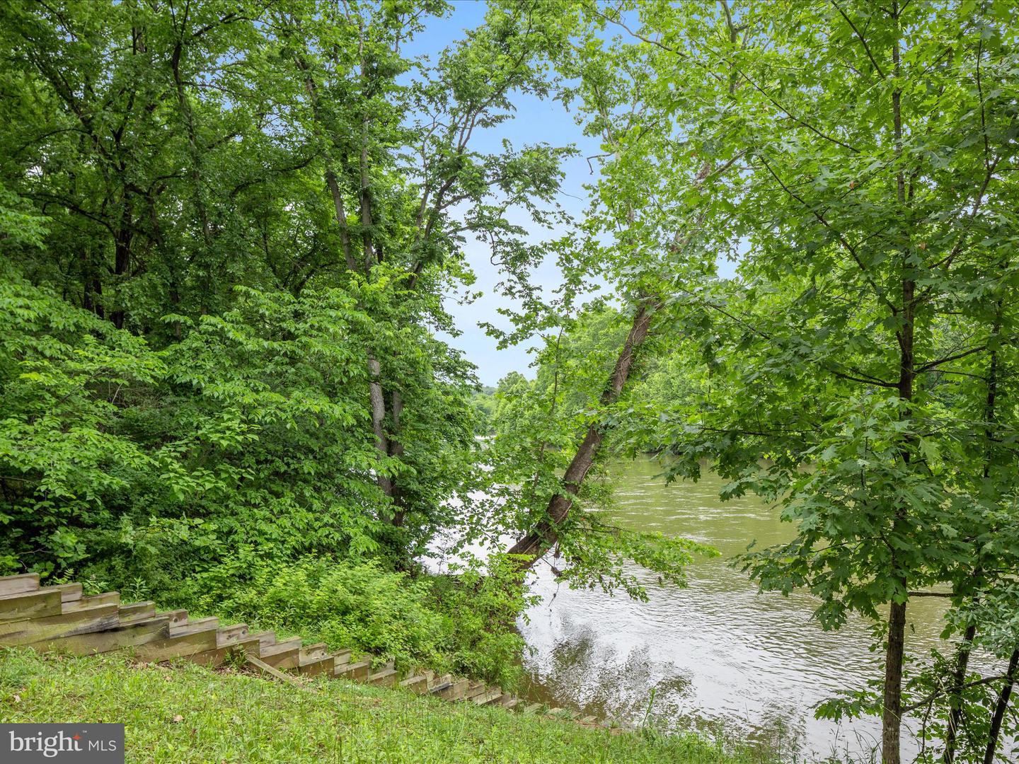 364 STONEY BOTTOM RD, FRONT ROYAL, Virginia 22630, 3 Bedrooms Bedrooms, ,2 BathroomsBathrooms,Residential,For sale,364 STONEY BOTTOM RD,VAWR2011438 MLS # VAWR2011438