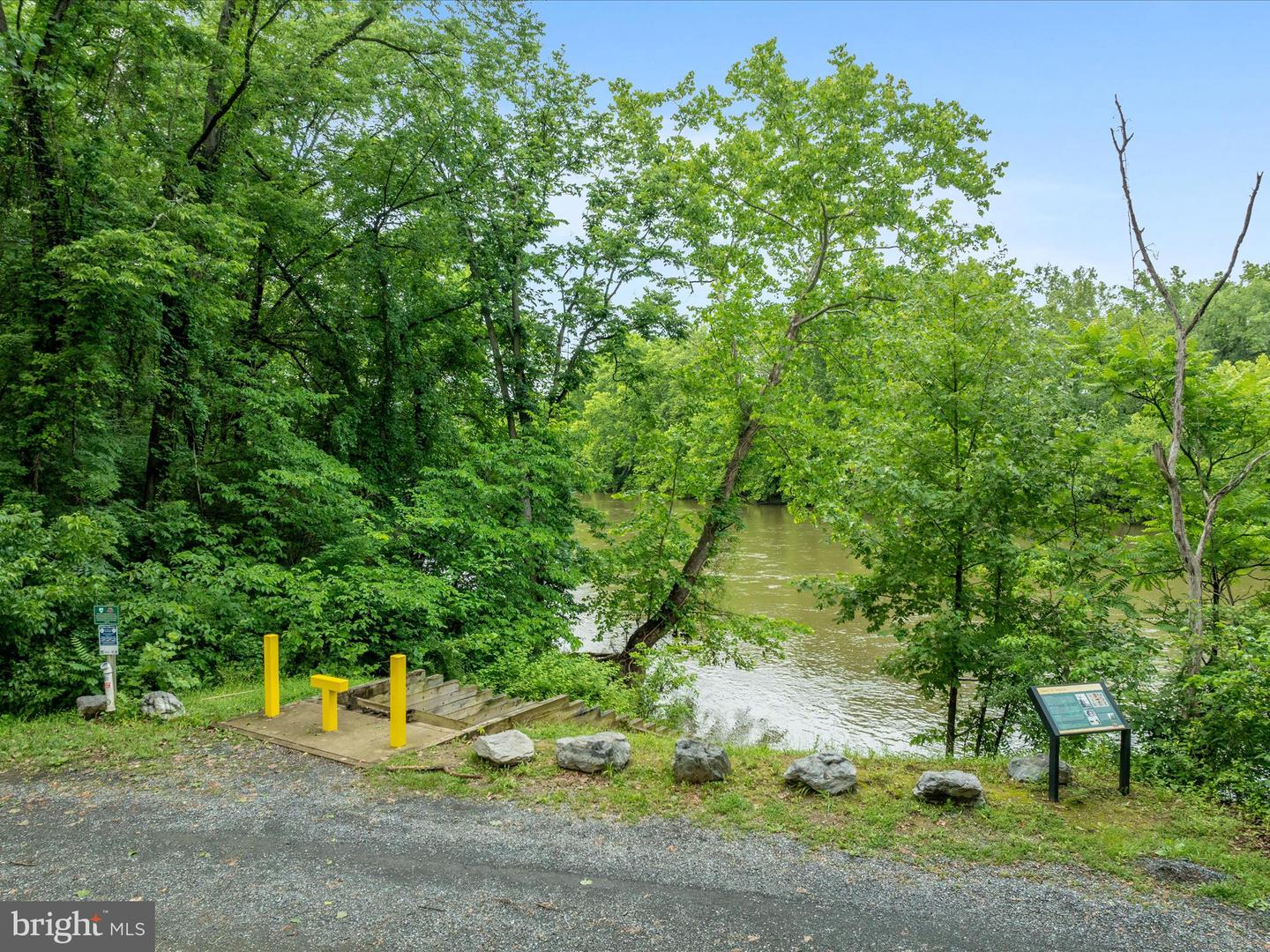 364 STONEY BOTTOM RD, FRONT ROYAL, Virginia 22630, 3 Bedrooms Bedrooms, ,2 BathroomsBathrooms,Residential,For sale,364 STONEY BOTTOM RD,VAWR2011438 MLS # VAWR2011438