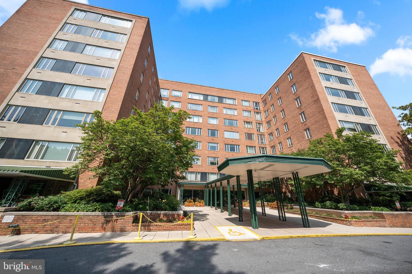 4301 MASSACHUSETTS AVE NW #A312, WASHINGTON, District Of Columbia 20016, 2 Bedrooms Bedrooms, ,2 BathroomsBathrooms,Residential,For sale,4301 MASSACHUSETTS AVE NW #A312,DCDC2205640 MLS # DCDC2205640