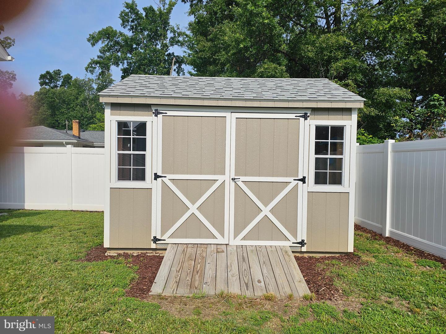 201 LAWRENCE LN, COLONIAL BEACH, Virginia 22443, 3 Bedrooms Bedrooms, ,2 BathroomsBathrooms,Residential,For sale,201 LAWRENCE LN,VAWE2009132 MLS # VAWE2009132