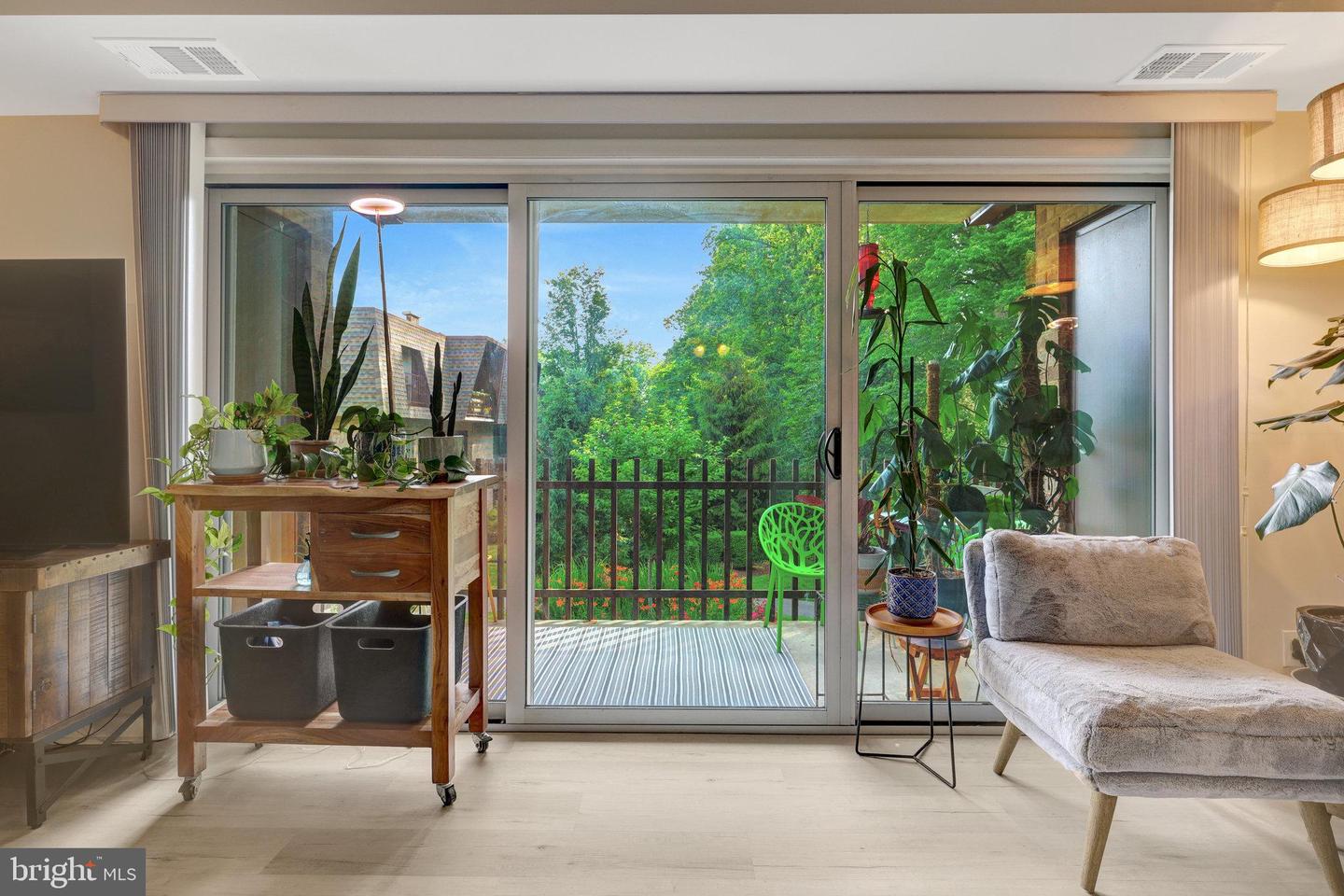 11613 VANTAGE HILL RD #12B, RESTON, Virginia 20190, 2 Bedrooms Bedrooms, ,1 BathroomBathrooms,Residential,For sale,11613 VANTAGE HILL RD #12B,VAFX2247462 MLS # VAFX2247462