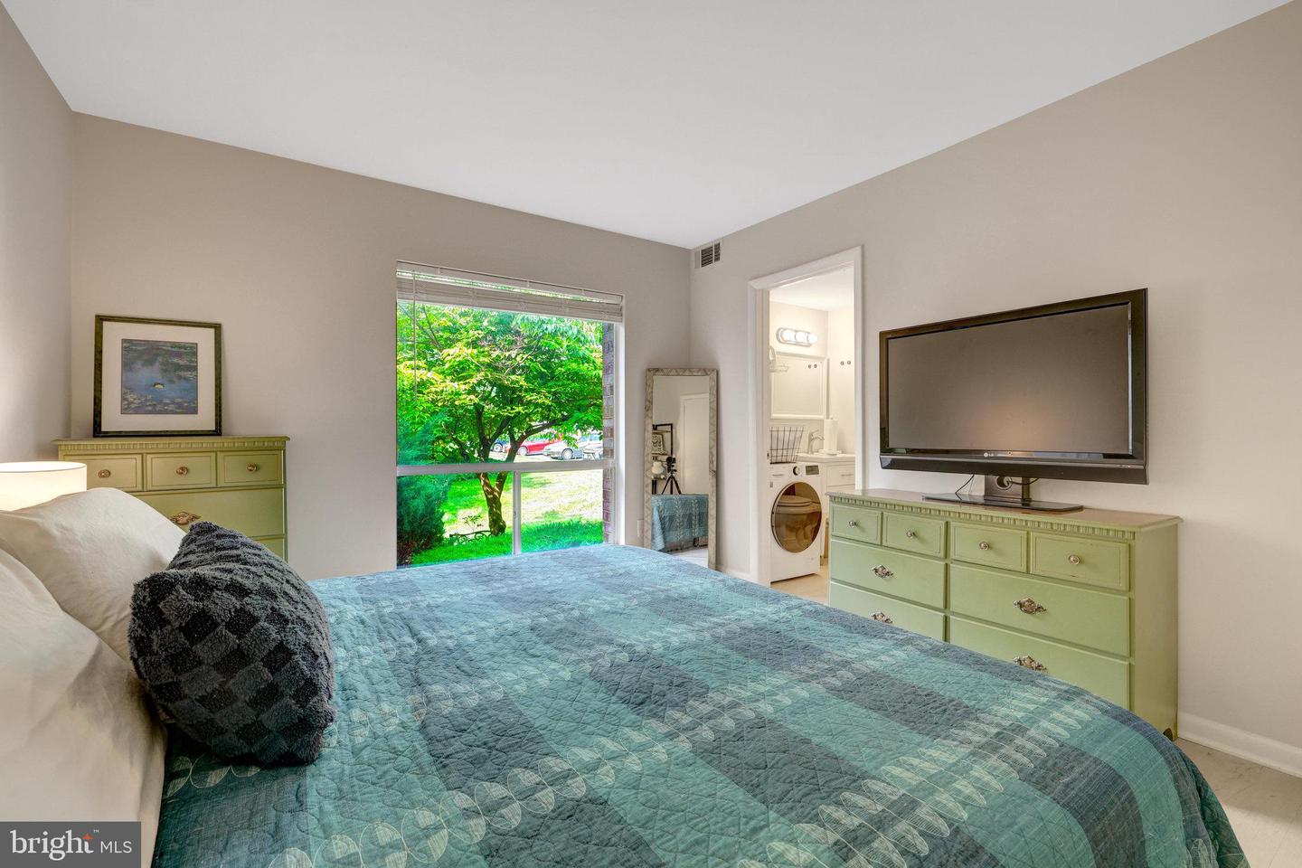 11613 VANTAGE HILL RD #12B, RESTON, Virginia 20190, 2 Bedrooms Bedrooms, ,1 BathroomBathrooms,Residential,For sale,11613 VANTAGE HILL RD #12B,VAFX2247462 MLS # VAFX2247462
