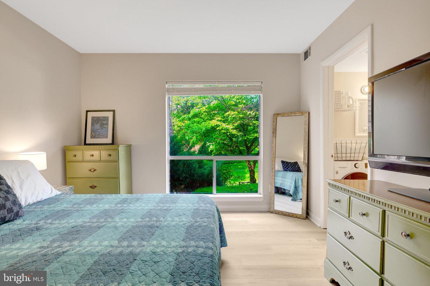 11613 VANTAGE HILL RD #12B, RESTON, Virginia 20190, 2 Bedrooms Bedrooms, ,1 BathroomBathrooms,Residential,For sale,11613 VANTAGE HILL RD #12B,VAFX2247462 MLS # VAFX2247462
