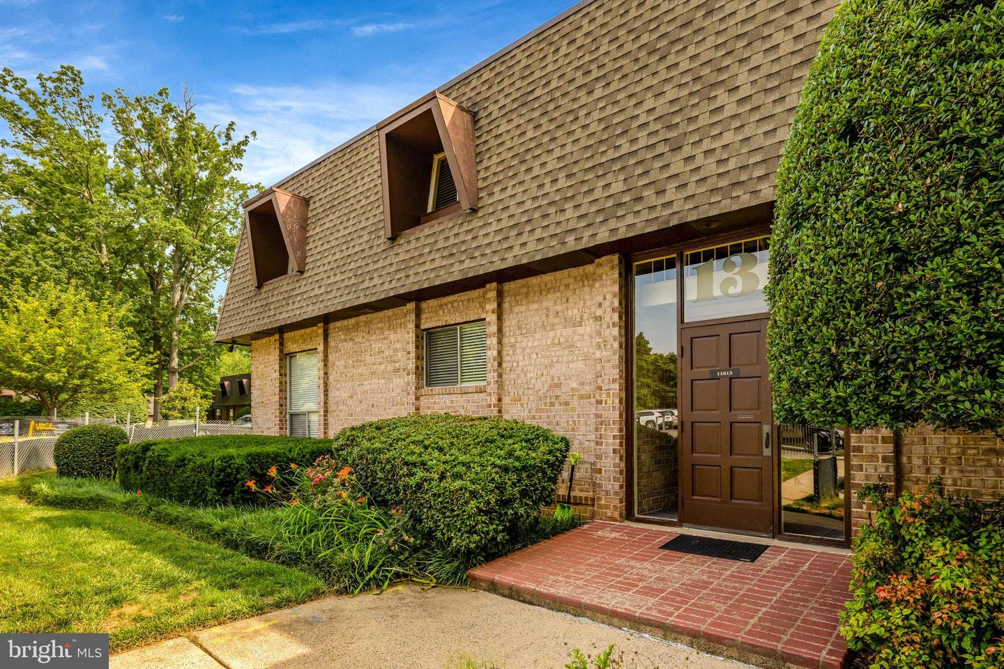 11613 VANTAGE HILL RD #12B, RESTON, Virginia 20190, 2 Bedrooms Bedrooms, ,1 BathroomBathrooms,Residential,For sale,11613 VANTAGE HILL RD #12B,VAFX2247462 MLS # VAFX2247462