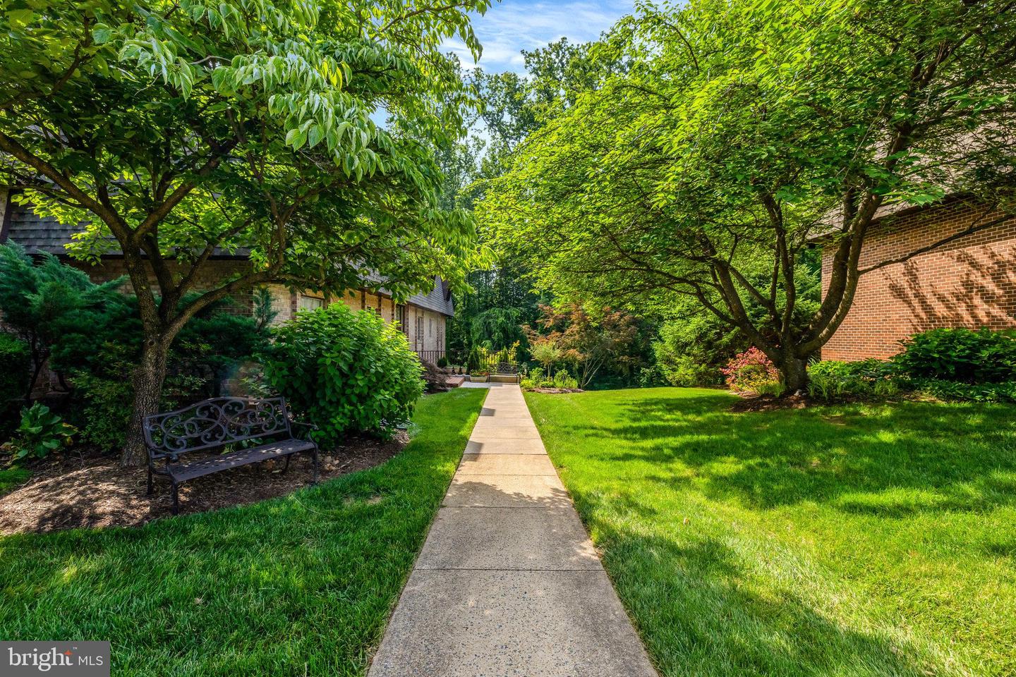 11613 VANTAGE HILL RD #12B, RESTON, Virginia 20190, 2 Bedrooms Bedrooms, ,1 BathroomBathrooms,Residential,For sale,11613 VANTAGE HILL RD #12B,VAFX2247462 MLS # VAFX2247462