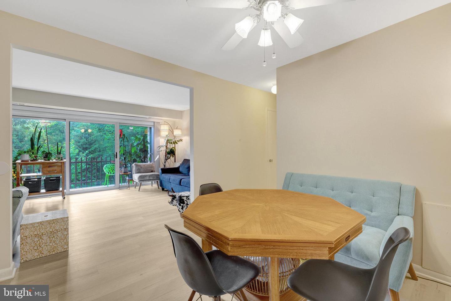 11613 VANTAGE HILL RD #12B, RESTON, Virginia 20190, 2 Bedrooms Bedrooms, ,1 BathroomBathrooms,Residential,For sale,11613 VANTAGE HILL RD #12B,VAFX2247462 MLS # VAFX2247462