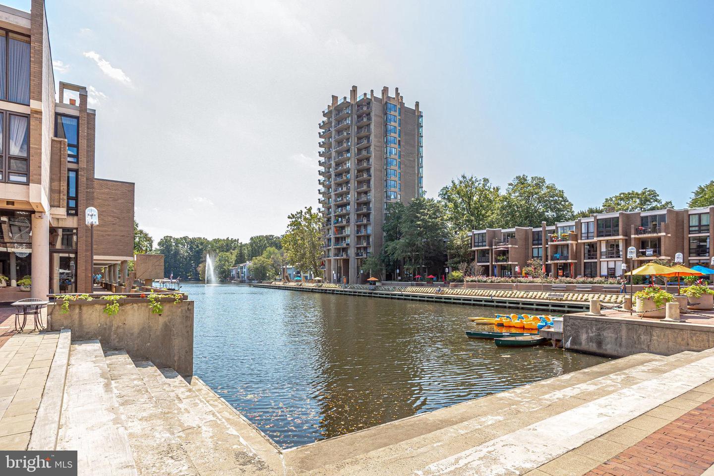 11613 VANTAGE HILL RD #12B, RESTON, Virginia 20190, 2 Bedrooms Bedrooms, ,1 BathroomBathrooms,Residential,For sale,11613 VANTAGE HILL RD #12B,VAFX2247462 MLS # VAFX2247462