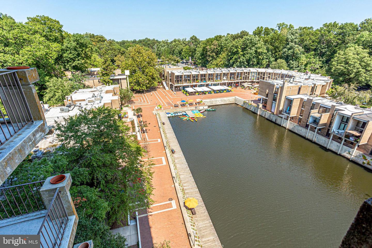 11613 VANTAGE HILL RD #12B, RESTON, Virginia 20190, 2 Bedrooms Bedrooms, ,1 BathroomBathrooms,Residential,For sale,11613 VANTAGE HILL RD #12B,VAFX2247462 MLS # VAFX2247462