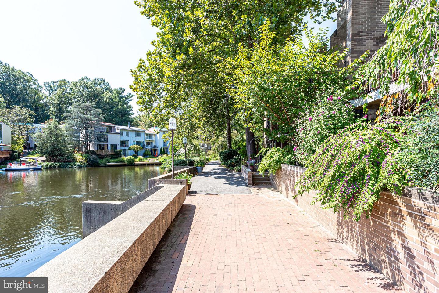 11613 VANTAGE HILL RD #12B, RESTON, Virginia 20190, 2 Bedrooms Bedrooms, ,1 BathroomBathrooms,Residential,For sale,11613 VANTAGE HILL RD #12B,VAFX2247462 MLS # VAFX2247462