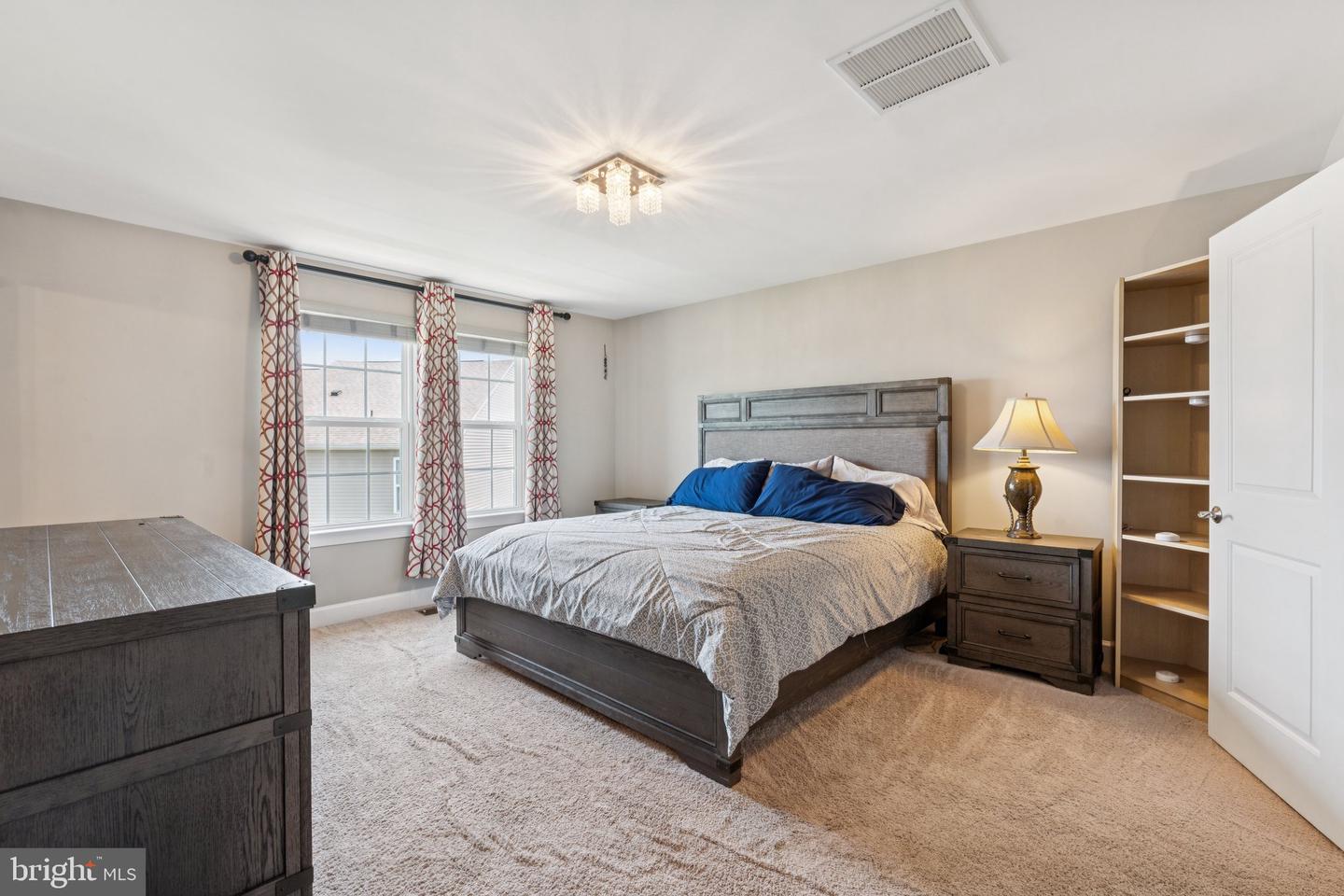9924 WHITEMOSS DR, MANASSAS, Virginia 20109, 4 Bedrooms Bedrooms, ,3 BathroomsBathrooms,Residential,For sale,9924 WHITEMOSS DR,VAPW2097072 MLS # VAPW2097072