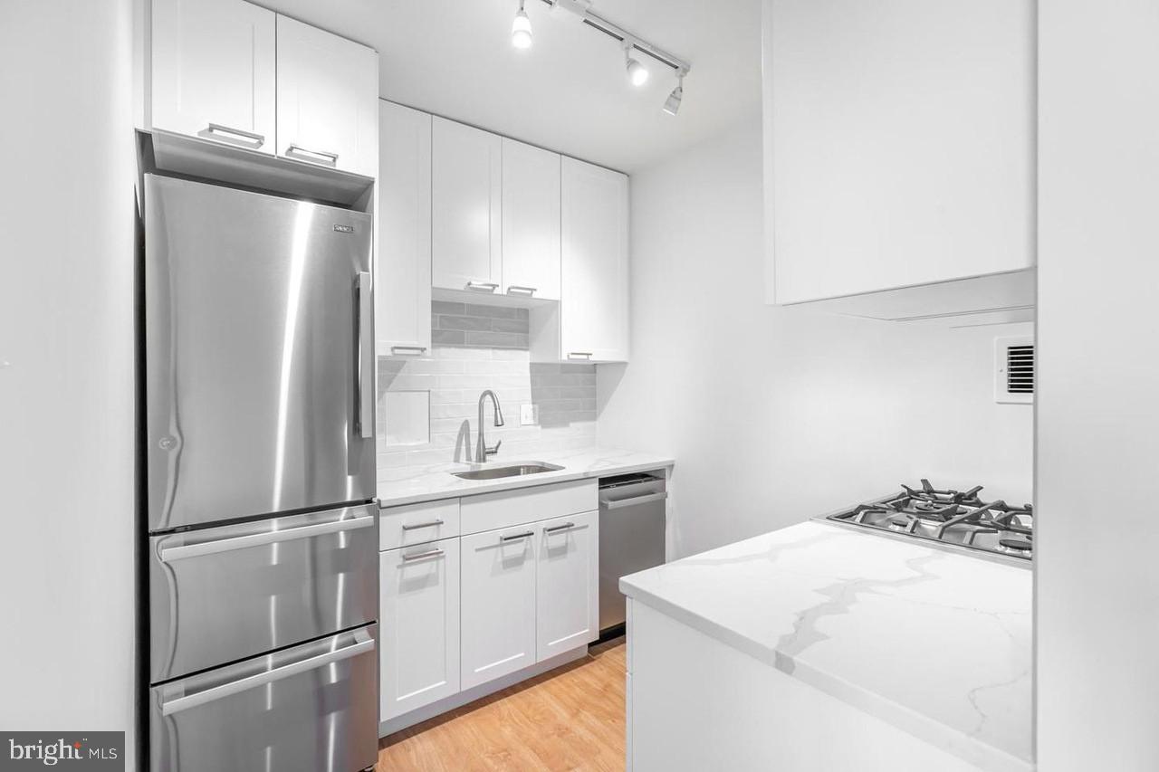 3601 5TH ST S #408, ARLINGTON, Virginia 22204, ,1 BathroomBathrooms,Residential,For sale,3601 5TH ST S #408,VAAR2059236 MLS # VAAR2059236