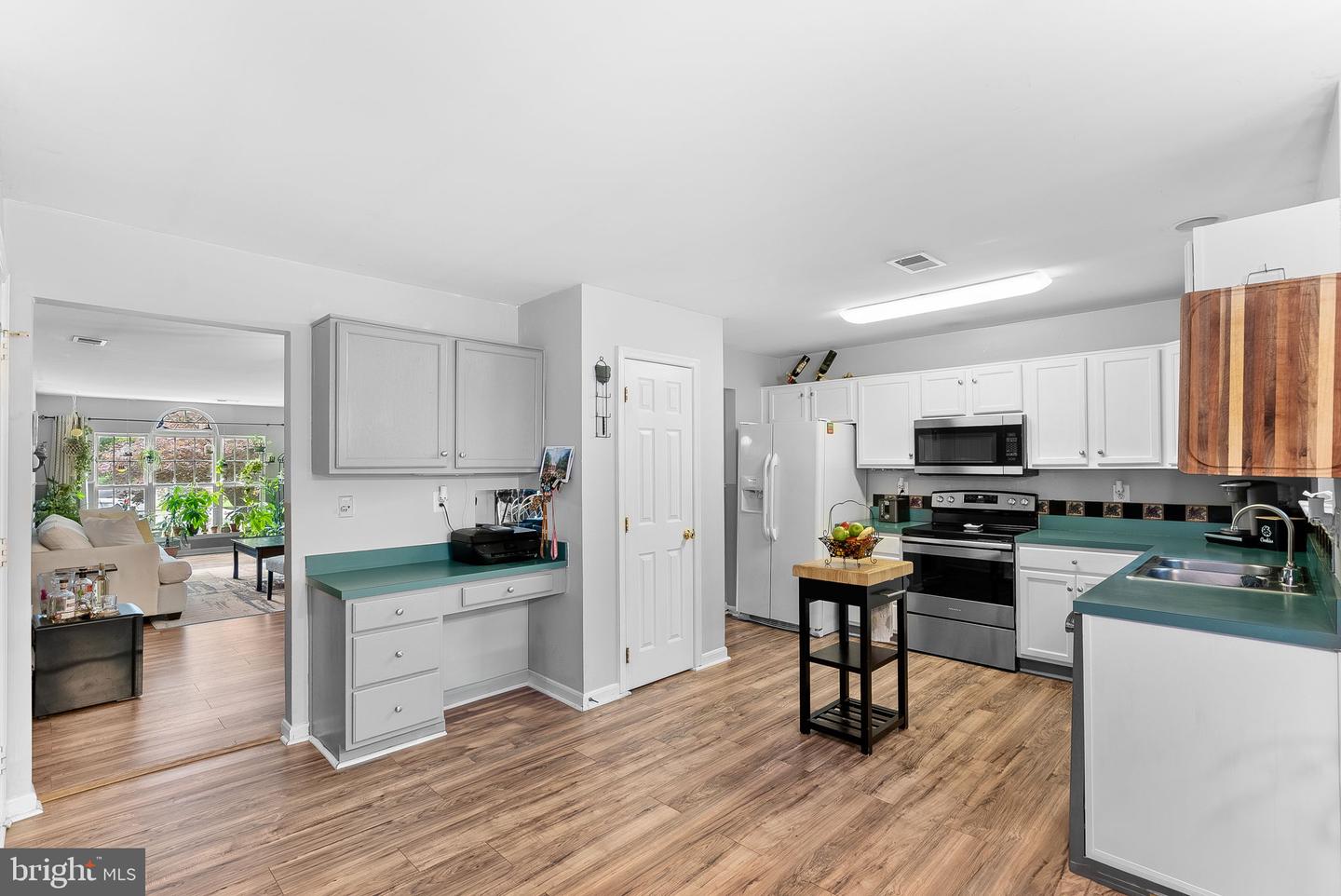 17391 ARROWOOD PL, ROUND HILL, Virginia 20141, 3 Bedrooms Bedrooms, ,2 BathroomsBathrooms,Residential,For sale,17391 ARROWOOD PL,VALO2099612 MLS # VALO2099612