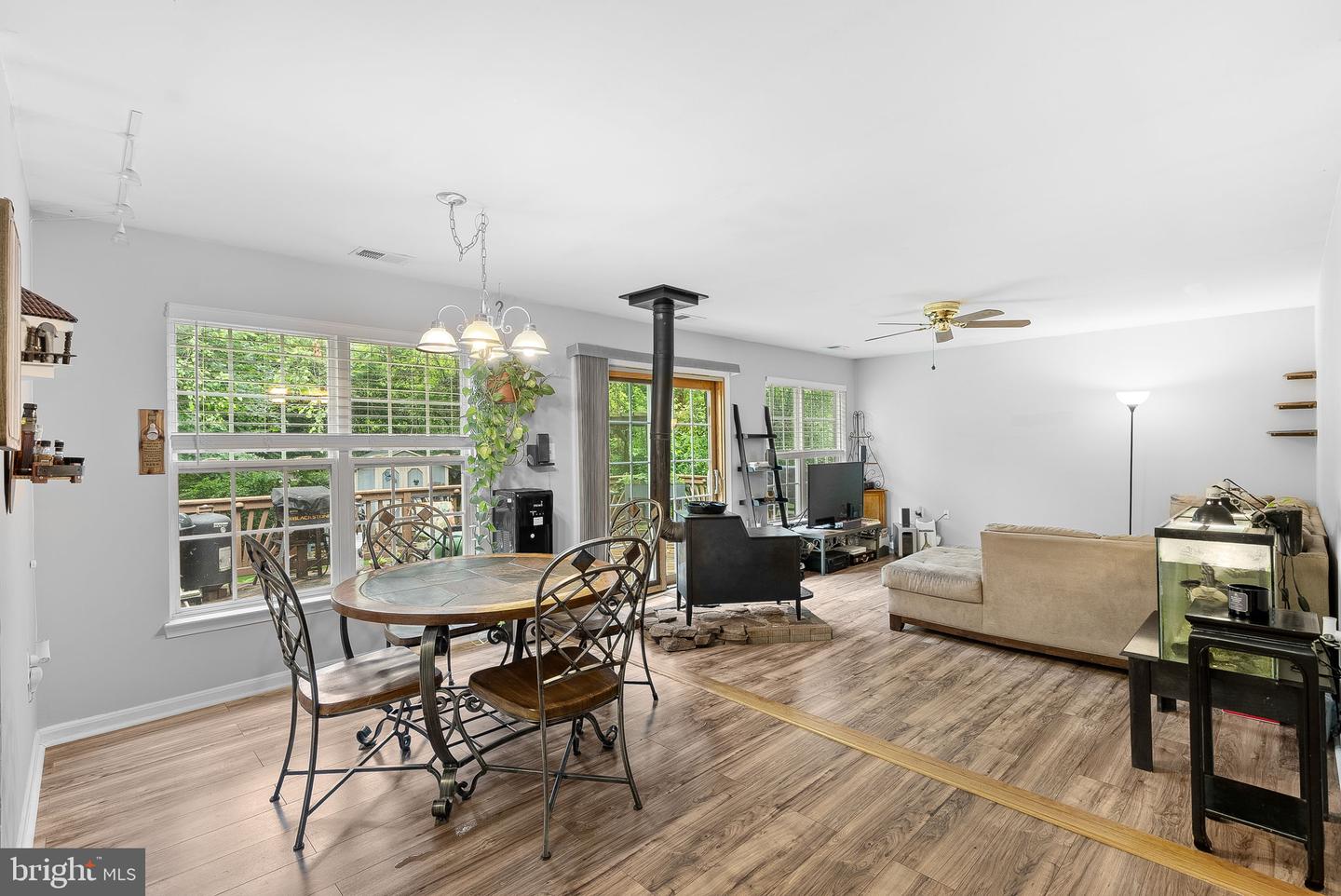 17391 ARROWOOD PL, ROUND HILL, Virginia 20141, 3 Bedrooms Bedrooms, ,2 BathroomsBathrooms,Residential,For sale,17391 ARROWOOD PL,VALO2099612 MLS # VALO2099612