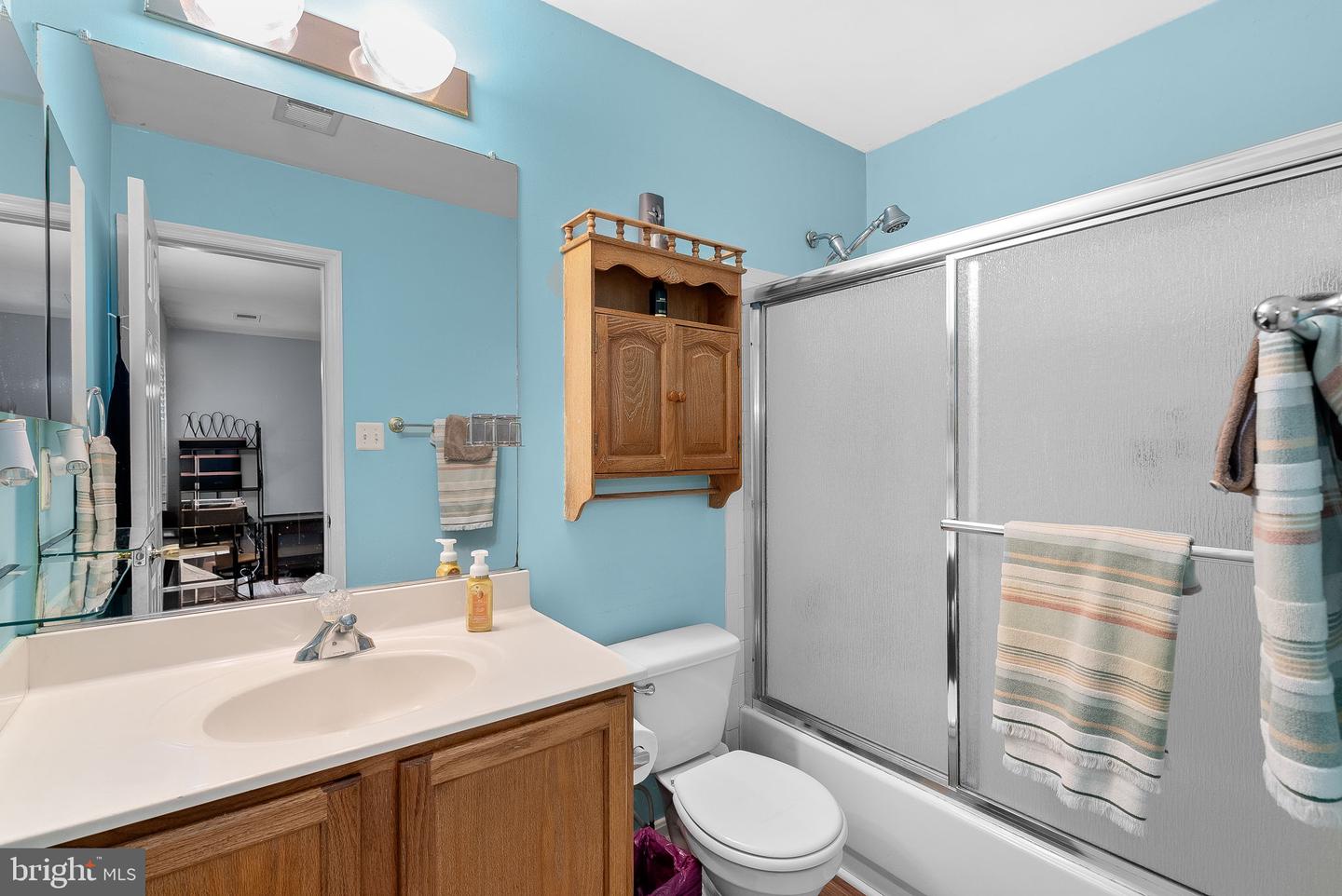 17391 ARROWOOD PL, ROUND HILL, Virginia 20141, 3 Bedrooms Bedrooms, ,2 BathroomsBathrooms,Residential,For sale,17391 ARROWOOD PL,VALO2099612 MLS # VALO2099612