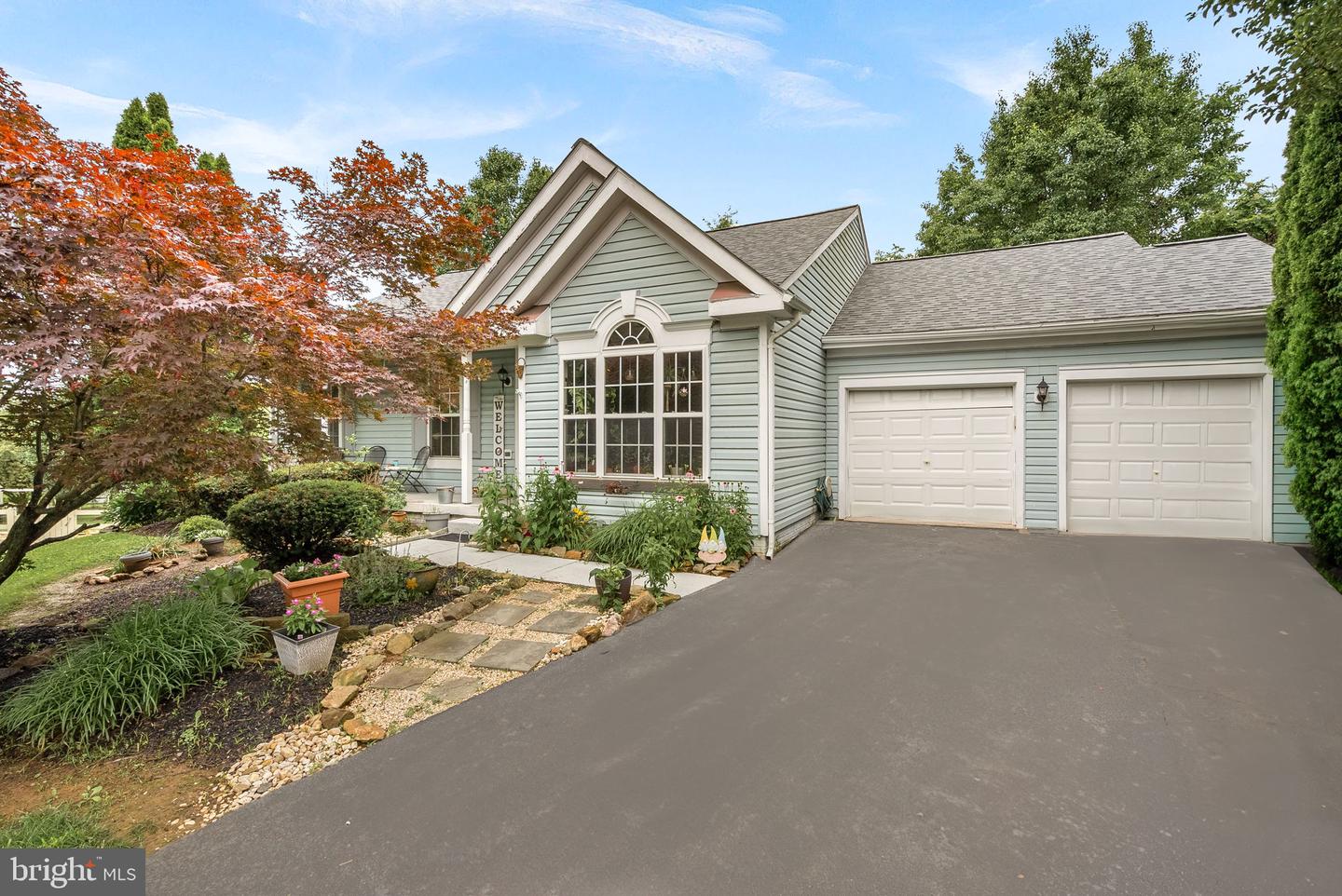 17391 ARROWOOD PL, ROUND HILL, Virginia 20141, 3 Bedrooms Bedrooms, ,2 BathroomsBathrooms,Residential,For sale,17391 ARROWOOD PL,VALO2099612 MLS # VALO2099612