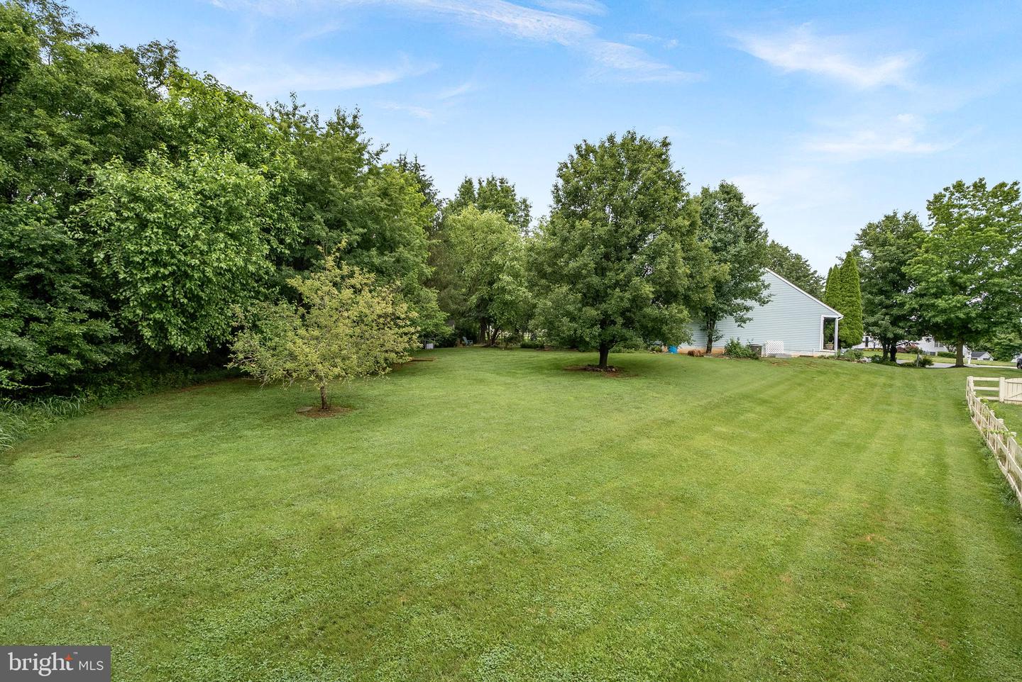 17391 ARROWOOD PL, ROUND HILL, Virginia 20141, 3 Bedrooms Bedrooms, ,2 BathroomsBathrooms,Residential,For sale,17391 ARROWOOD PL,VALO2099612 MLS # VALO2099612