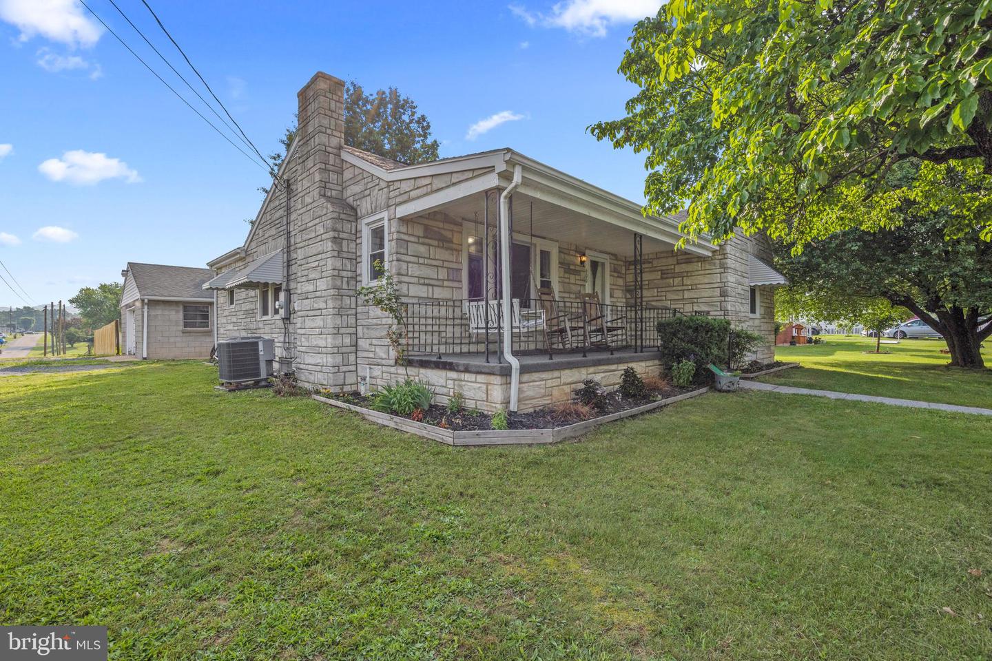 600 10TH ST, SHENANDOAH, Virginia 22849, 3 Bedrooms Bedrooms, ,1 BathroomBathrooms,Residential,For sale,600 10TH ST,VAPA2005032 MLS # VAPA2005032