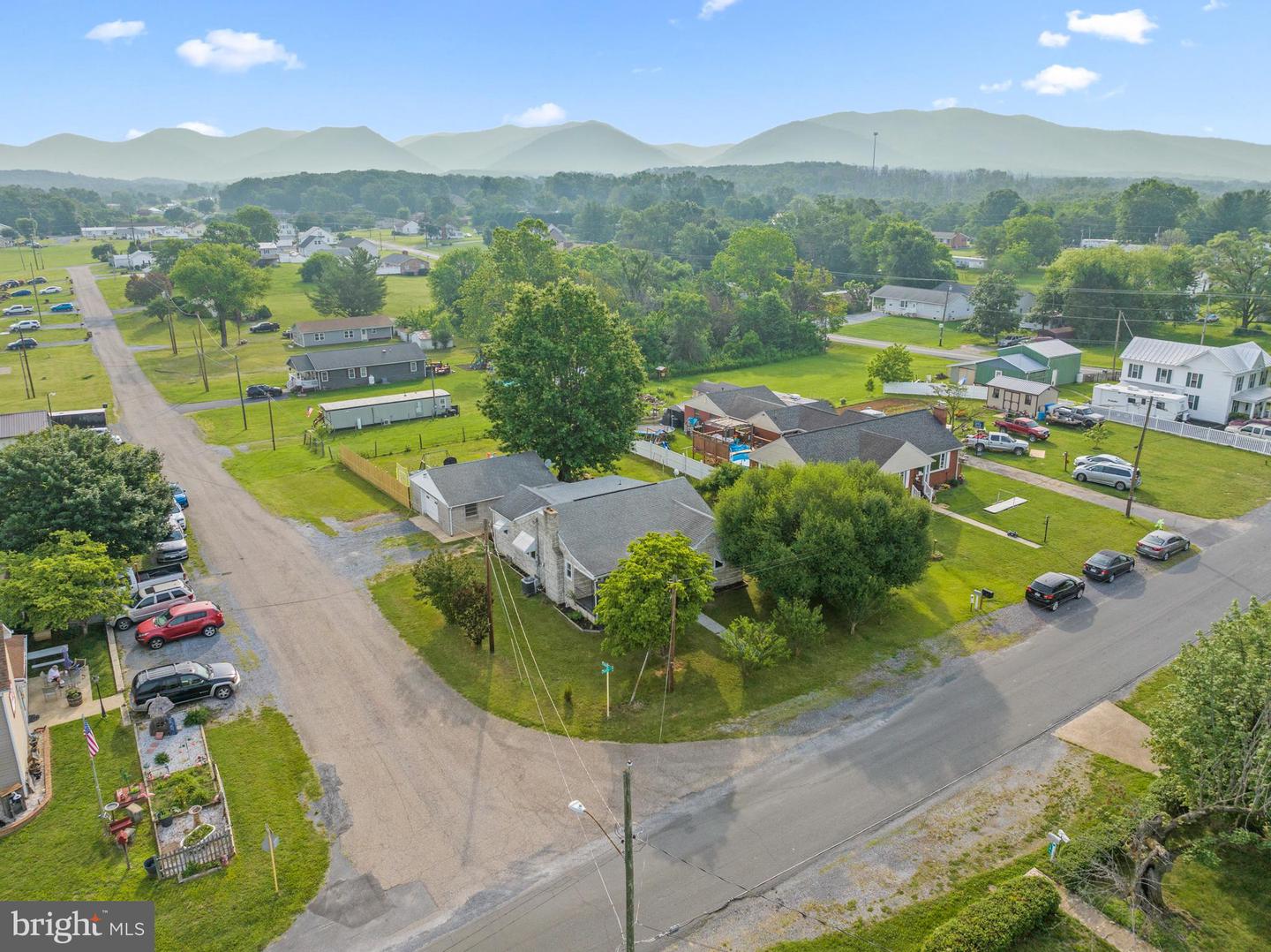 600 10TH ST, SHENANDOAH, Virginia 22849, 3 Bedrooms Bedrooms, ,1 BathroomBathrooms,Residential,For sale,600 10TH ST,VAPA2005032 MLS # VAPA2005032