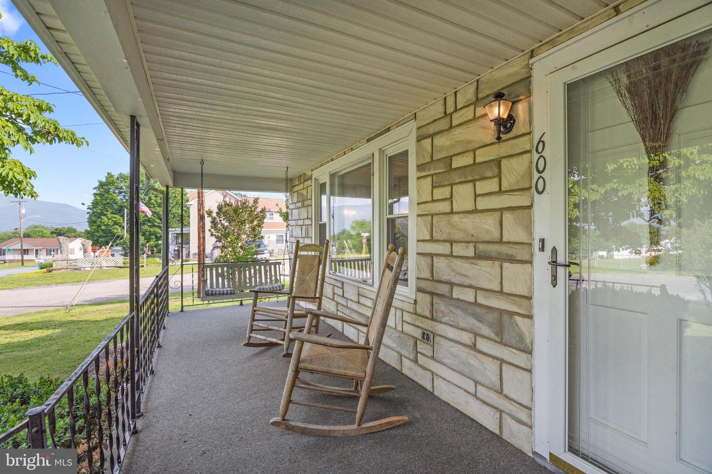 600 10TH ST, SHENANDOAH, Virginia 22849, 3 Bedrooms Bedrooms, ,1 BathroomBathrooms,Residential,For sale,600 10TH ST,VAPA2005032 MLS # VAPA2005032