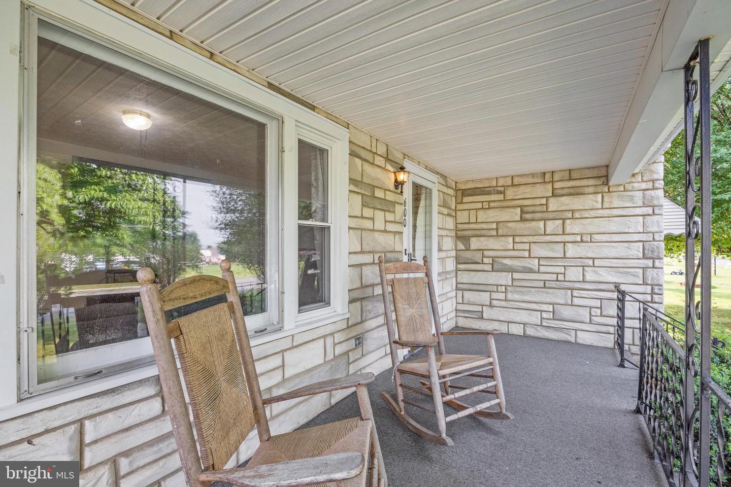 600 10TH ST, SHENANDOAH, Virginia 22849, 3 Bedrooms Bedrooms, ,1 BathroomBathrooms,Residential,For sale,600 10TH ST,VAPA2005032 MLS # VAPA2005032