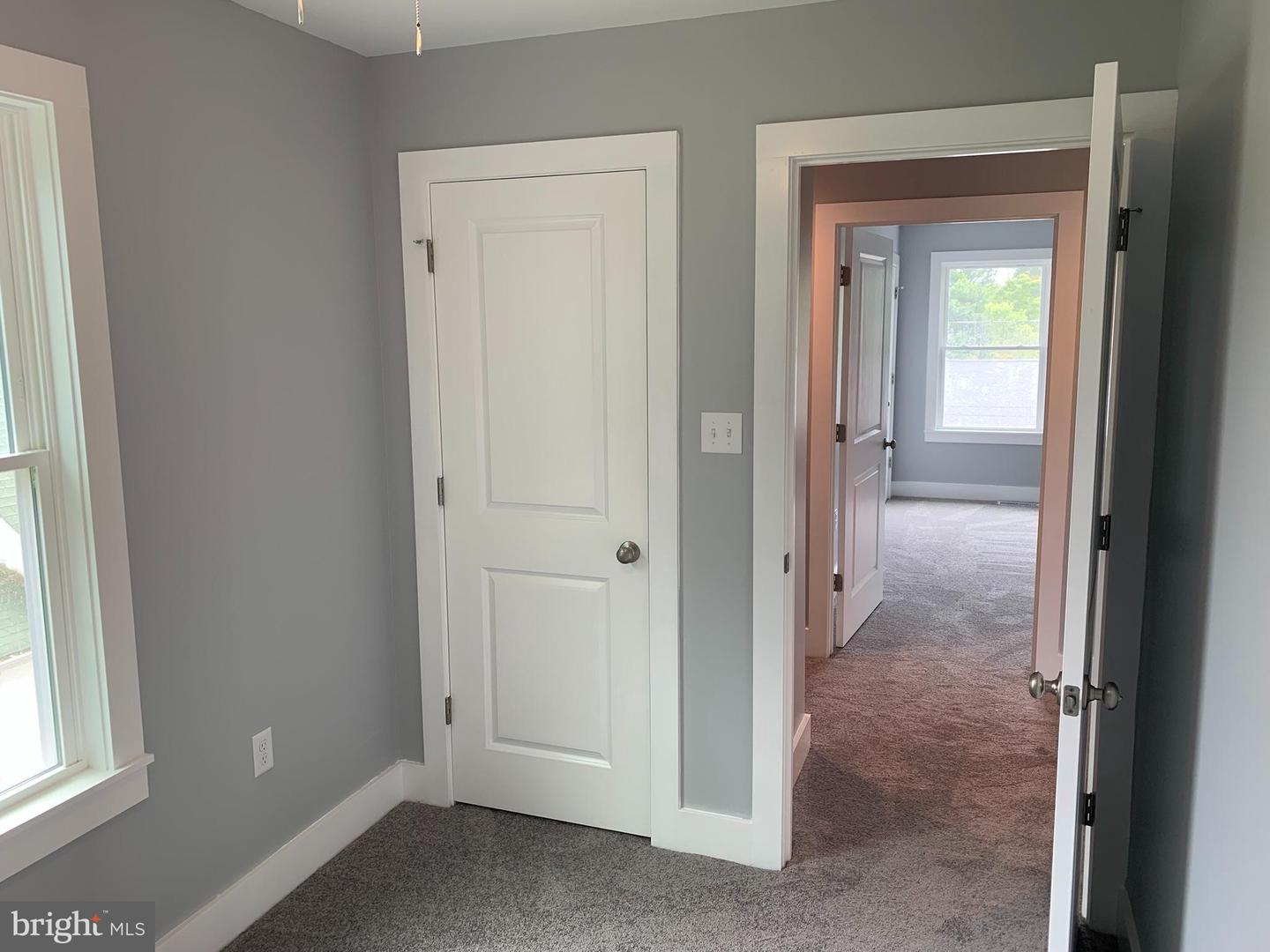 174 BANK STREET, MOUNT JACKSON, Virginia 22842, 3 Bedrooms Bedrooms, ,2 BathroomsBathrooms,Residential,For sale,174 BANK STREET,VASH2011728 MLS # VASH2011728