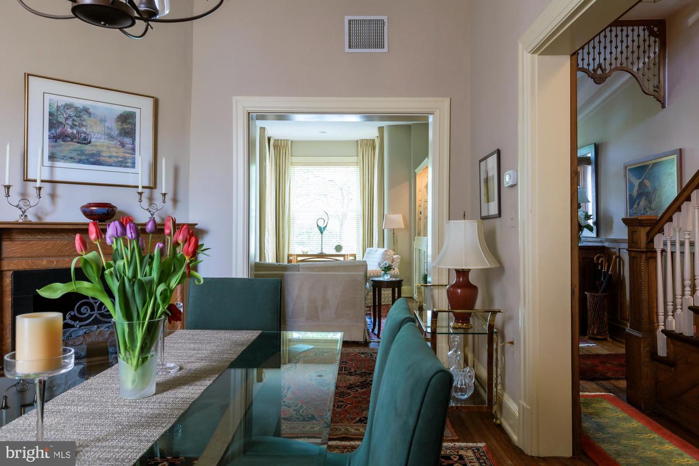 244 8TH ST SE, WASHINGTON, District Of Columbia 20003, 3 Bedrooms Bedrooms, ,3 BathroomsBathrooms,Residential,For sale,244 8TH ST SE,DCDC2206082 MLS # DCDC2206082