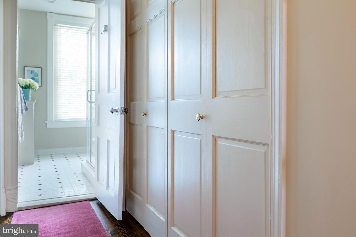 244 8TH ST SE, WASHINGTON, District Of Columbia 20003, 3 Bedrooms Bedrooms, ,3 BathroomsBathrooms,Residential,For sale,244 8TH ST SE,DCDC2206082 MLS # DCDC2206082
