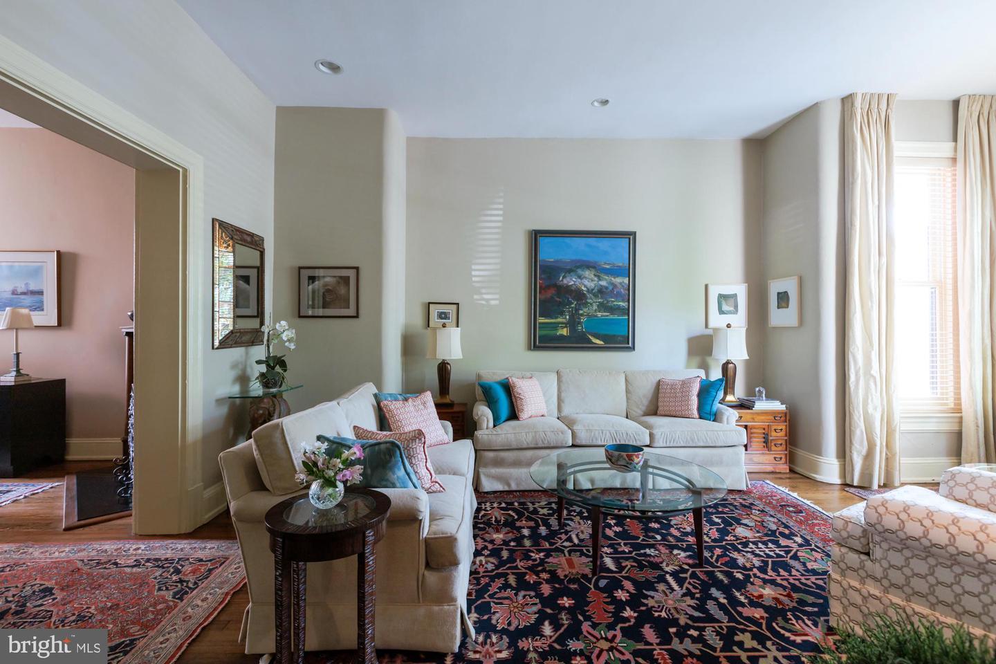 244 8TH ST SE, WASHINGTON, District Of Columbia 20003, 3 Bedrooms Bedrooms, ,3 BathroomsBathrooms,Residential,For sale,244 8TH ST SE,DCDC2206082 MLS # DCDC2206082