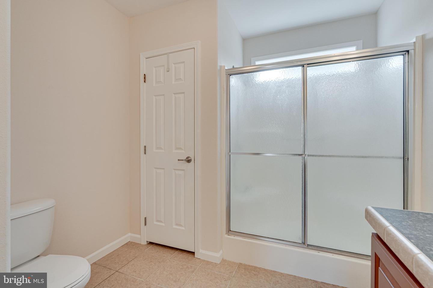 14511 LAKE CENTRAL DR, CHANTILLY, Virginia 20151, 3 Bedrooms Bedrooms, ,2 BathroomsBathrooms,Residential,For sale,14511 LAKE CENTRAL DR,VAFX2247892 MLS # VAFX2247892