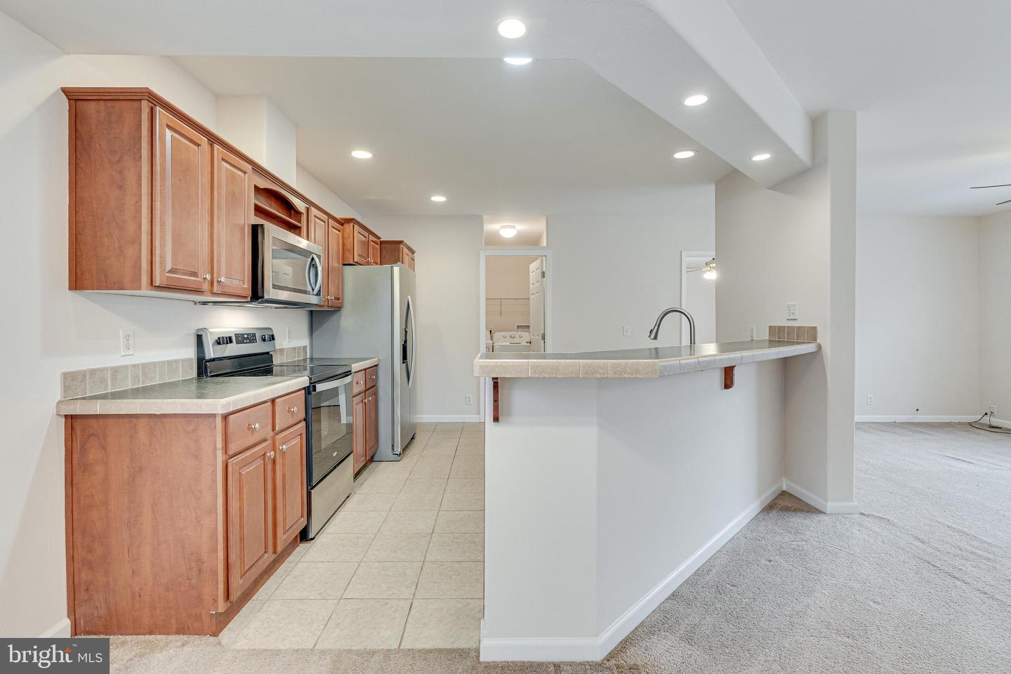 14511 LAKE CENTRAL DR, CHANTILLY, Virginia 20151, 3 Bedrooms Bedrooms, ,2 BathroomsBathrooms,Residential,For sale,14511 LAKE CENTRAL DR,VAFX2247892 MLS # VAFX2247892