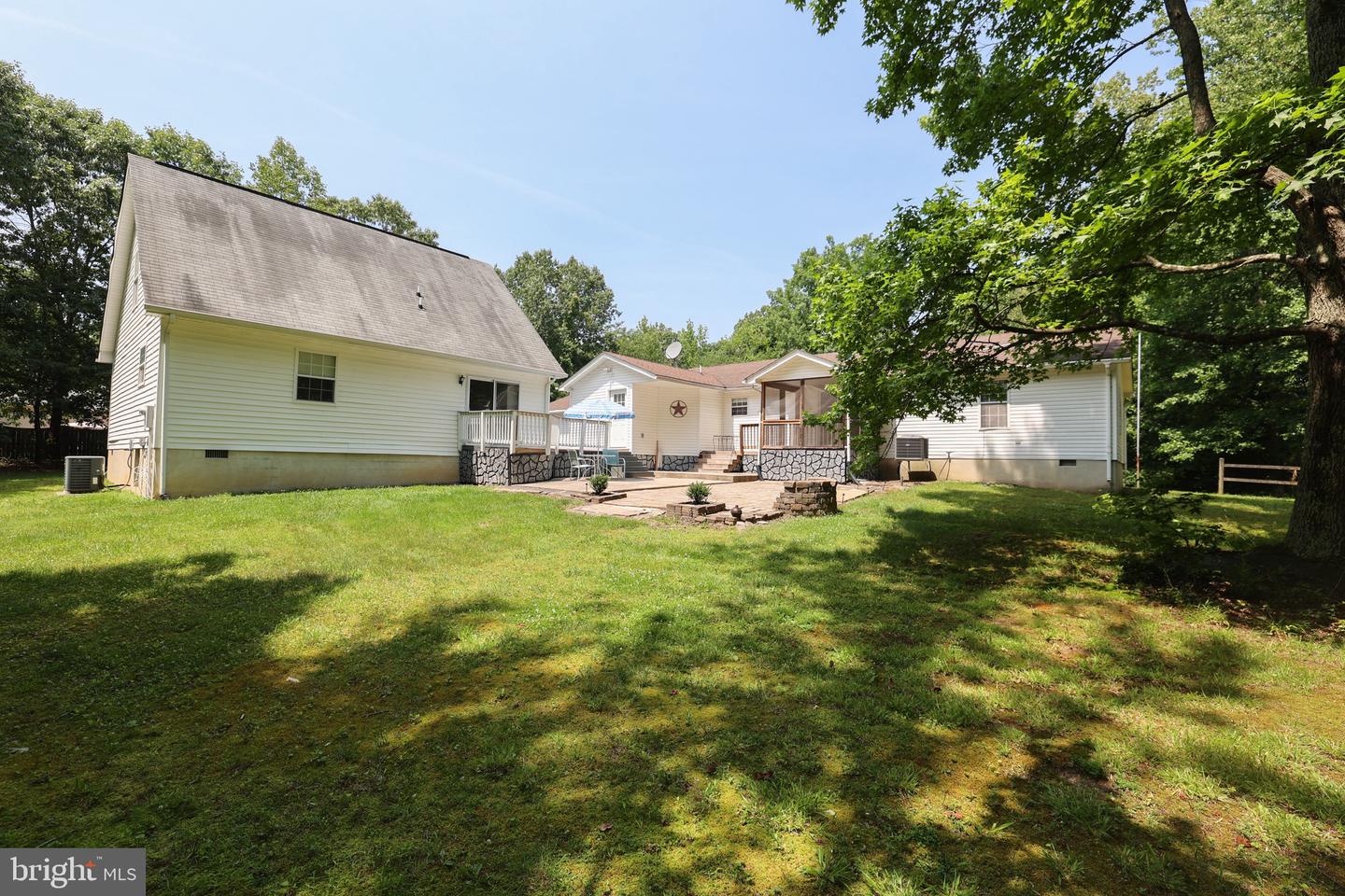 7388 PRICE CT, KING GEORGE, Virginia 22485, 4 Bedrooms Bedrooms, ,3 BathroomsBathrooms,Residential,For sale,7388 PRICE CT,VAKG2006592 MLS # VAKG2006592