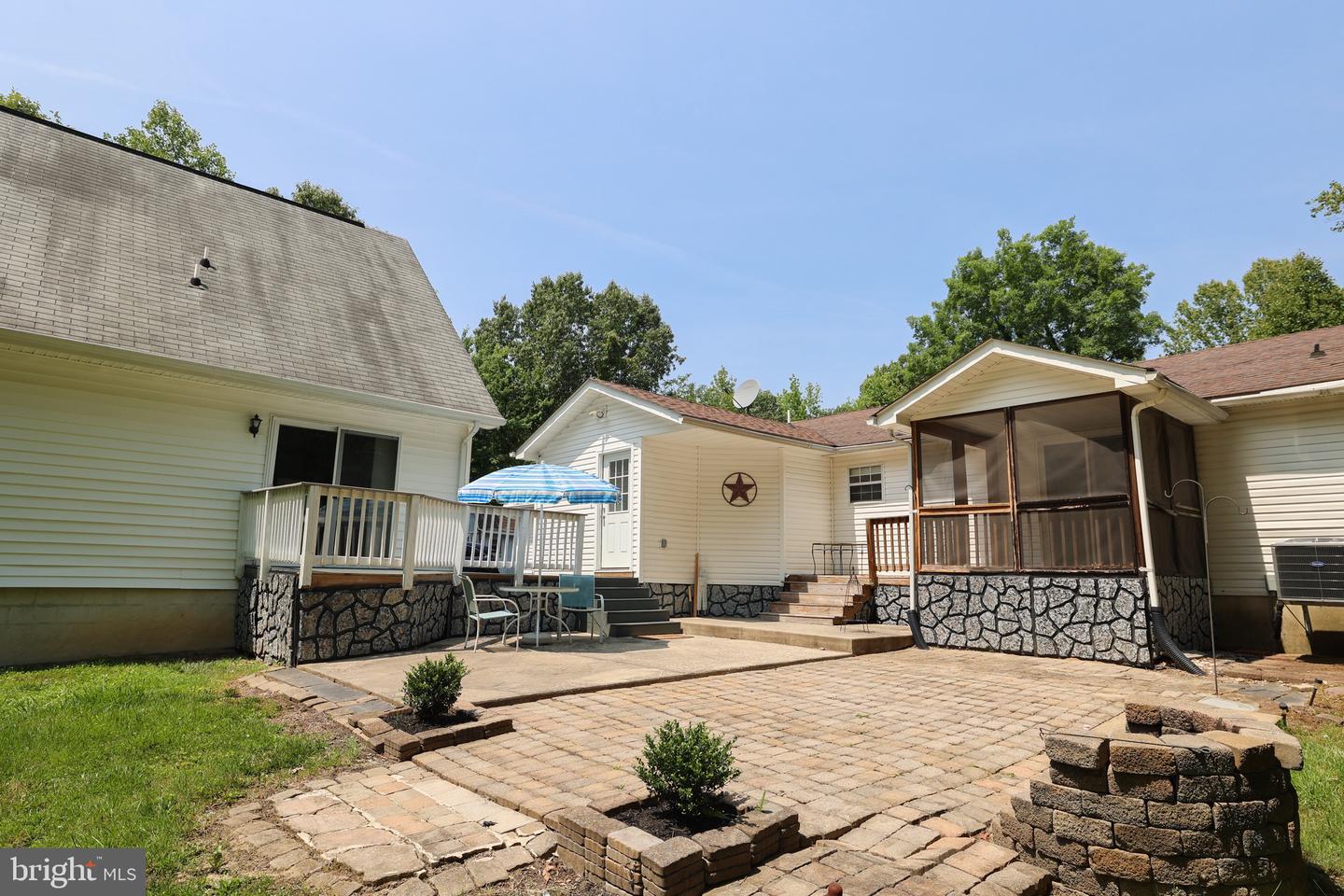 7388 PRICE CT, KING GEORGE, Virginia 22485, 4 Bedrooms Bedrooms, ,3 BathroomsBathrooms,Residential,For sale,7388 PRICE CT,VAKG2006592 MLS # VAKG2006592