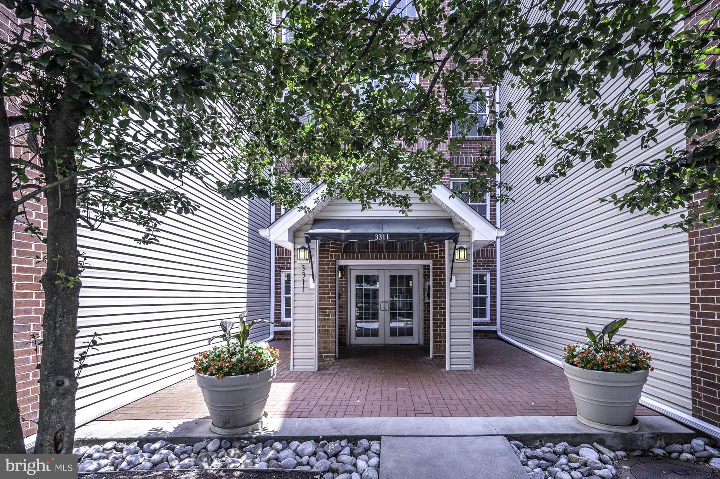3311 WYNDHAM CIR #2196, ALEXANDRIA, Virginia 22302, 1 Bedroom Bedrooms, ,1 BathroomBathrooms,Residential,For sale,3311 WYNDHAM CIR #2196,VAAX2046610 MLS # VAAX2046610