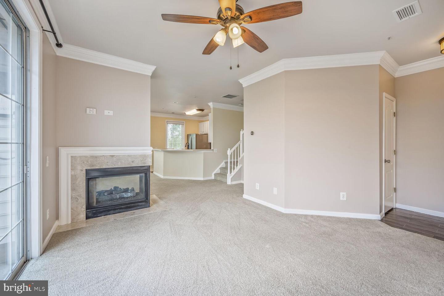 1735 BRADDOCK PL #301, ALEXANDRIA, Virginia 22302, 2 Bedrooms Bedrooms, ,2 BathroomsBathrooms,Residential,For sale,1735 BRADDOCK PL #301,VAAX2046612 MLS # VAAX2046612