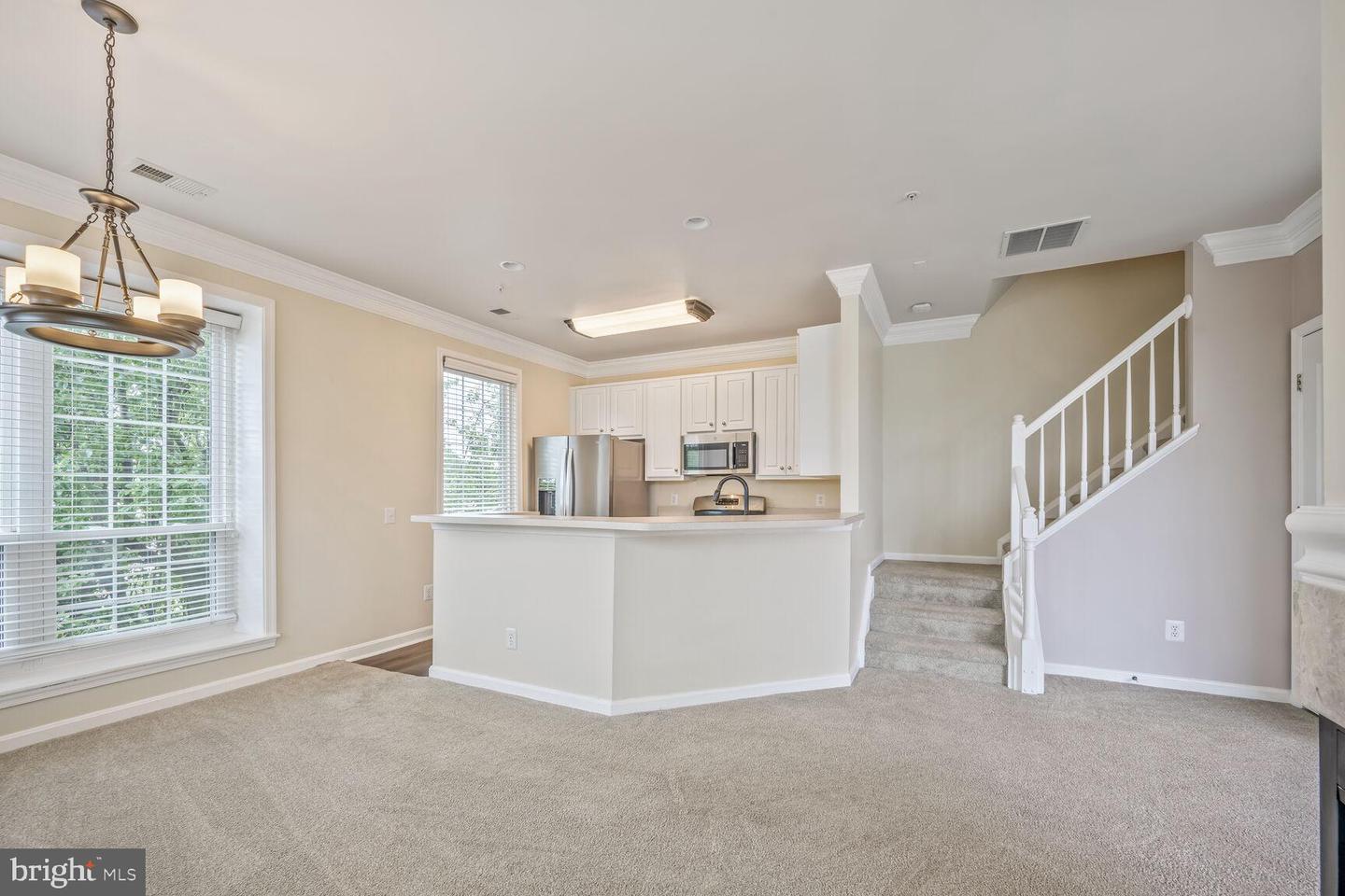 1735 BRADDOCK PL #301, ALEXANDRIA, Virginia 22302, 2 Bedrooms Bedrooms, ,2 BathroomsBathrooms,Residential,For sale,1735 BRADDOCK PL #301,VAAX2046612 MLS # VAAX2046612