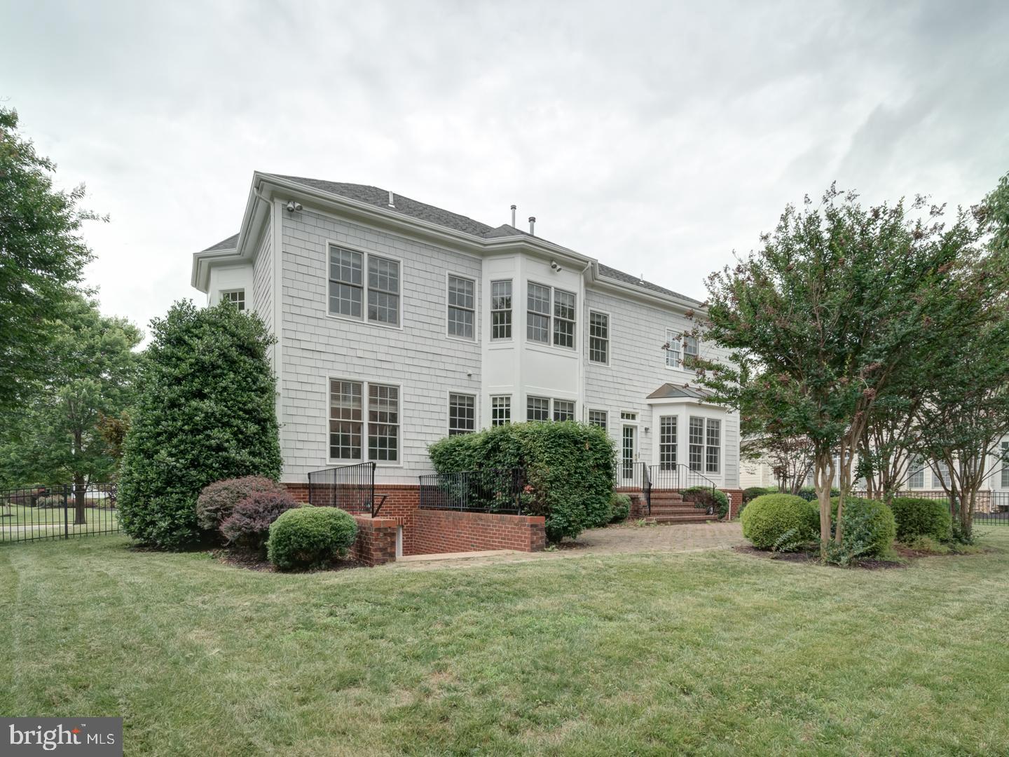 8429 LINK HILLS LOOP, GAINESVILLE, Virginia 20155, 4 Bedrooms Bedrooms, ,4 BathroomsBathrooms,Residential,For sale,8429 LINK HILLS LOOP,VAPW2097330 MLS # VAPW2097330